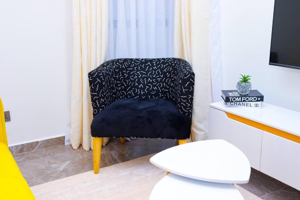 Lavish One Bedroom Apartment in Kilimani. view 4