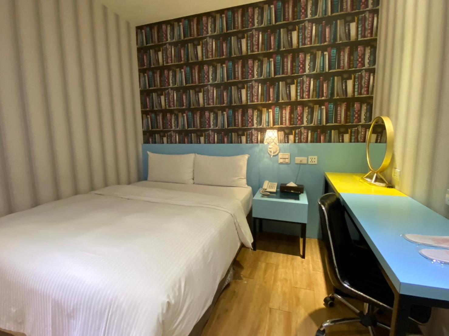 191 Hotel