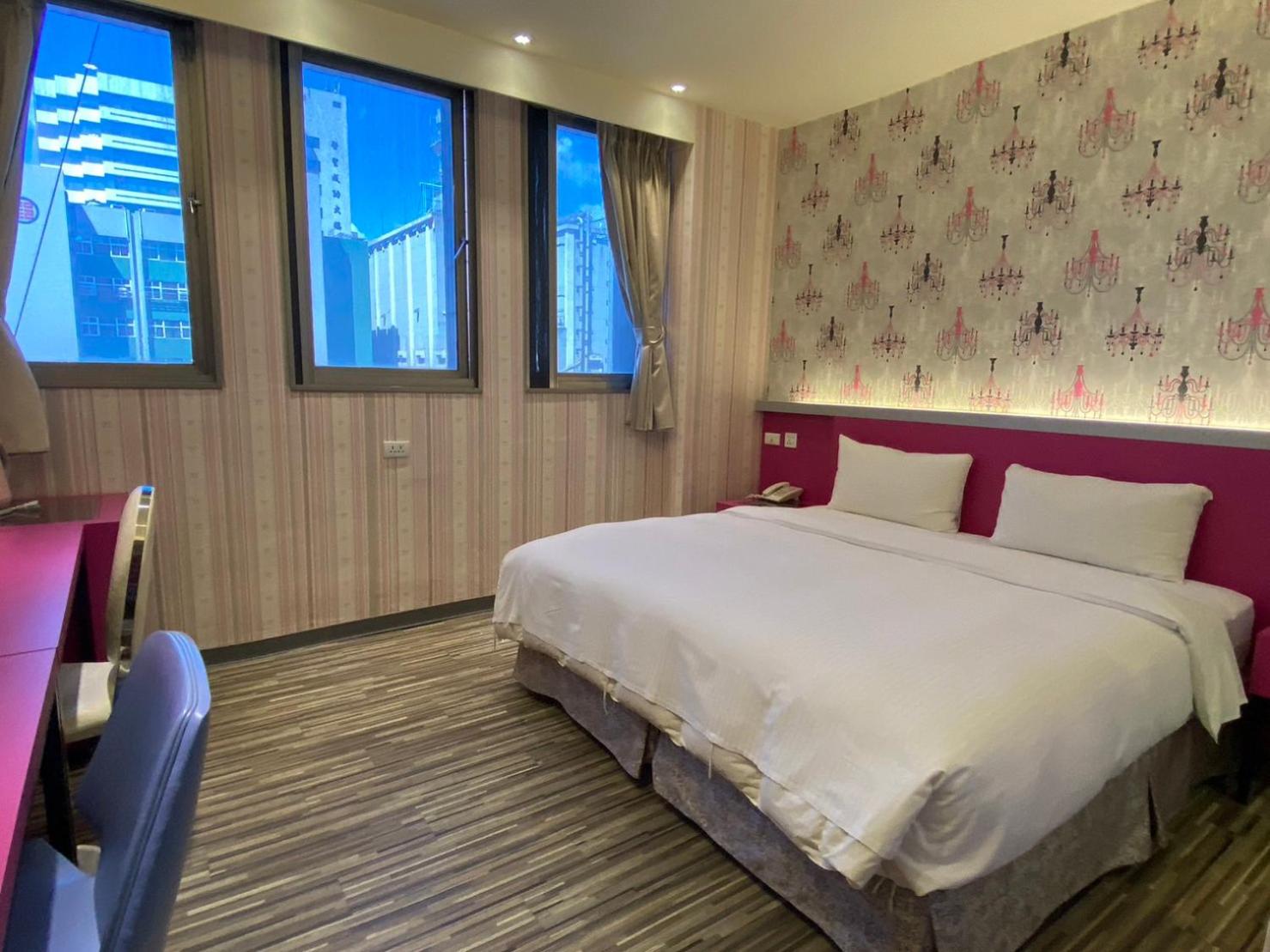 191 Hotel