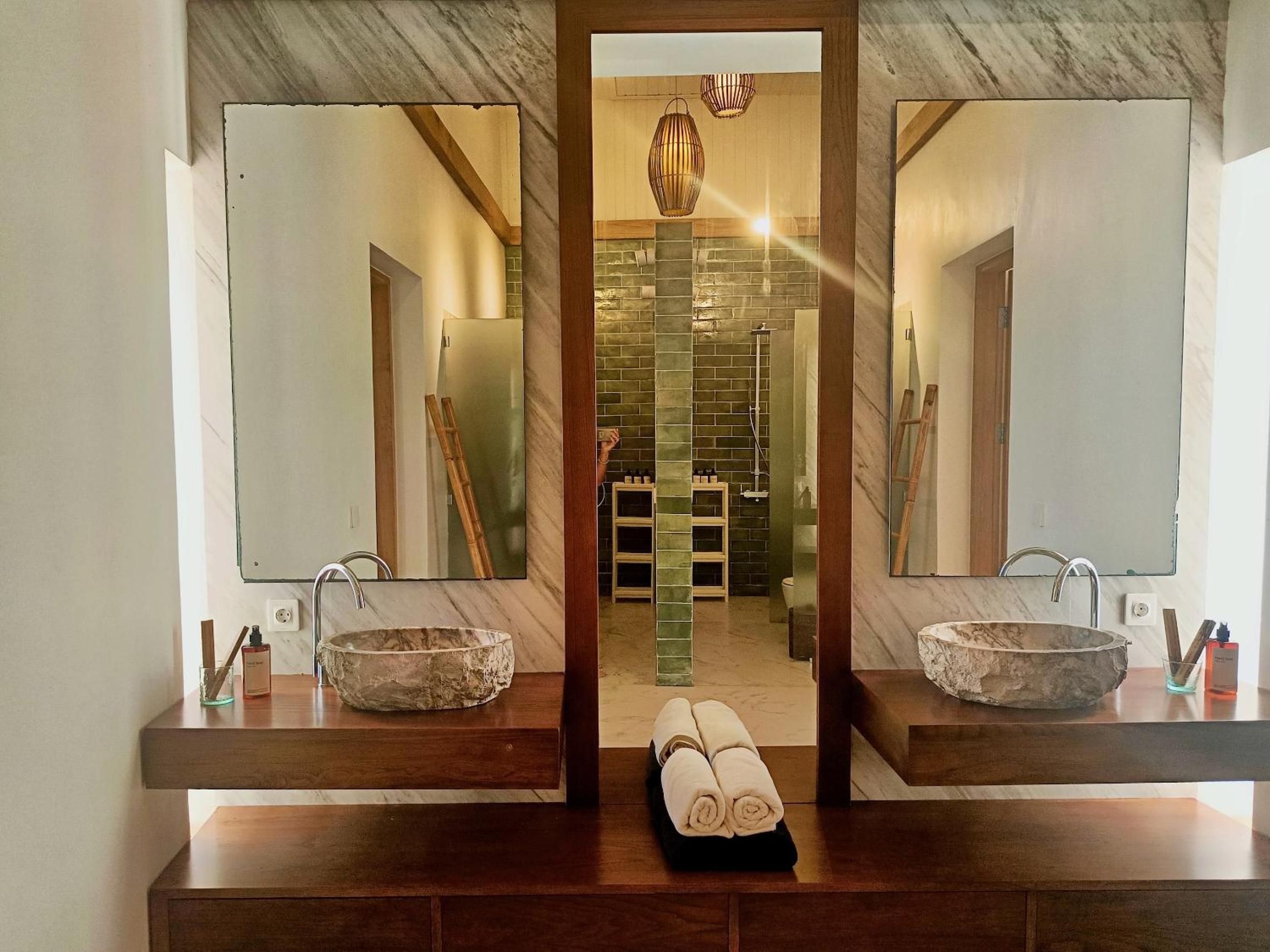Nalas Villa