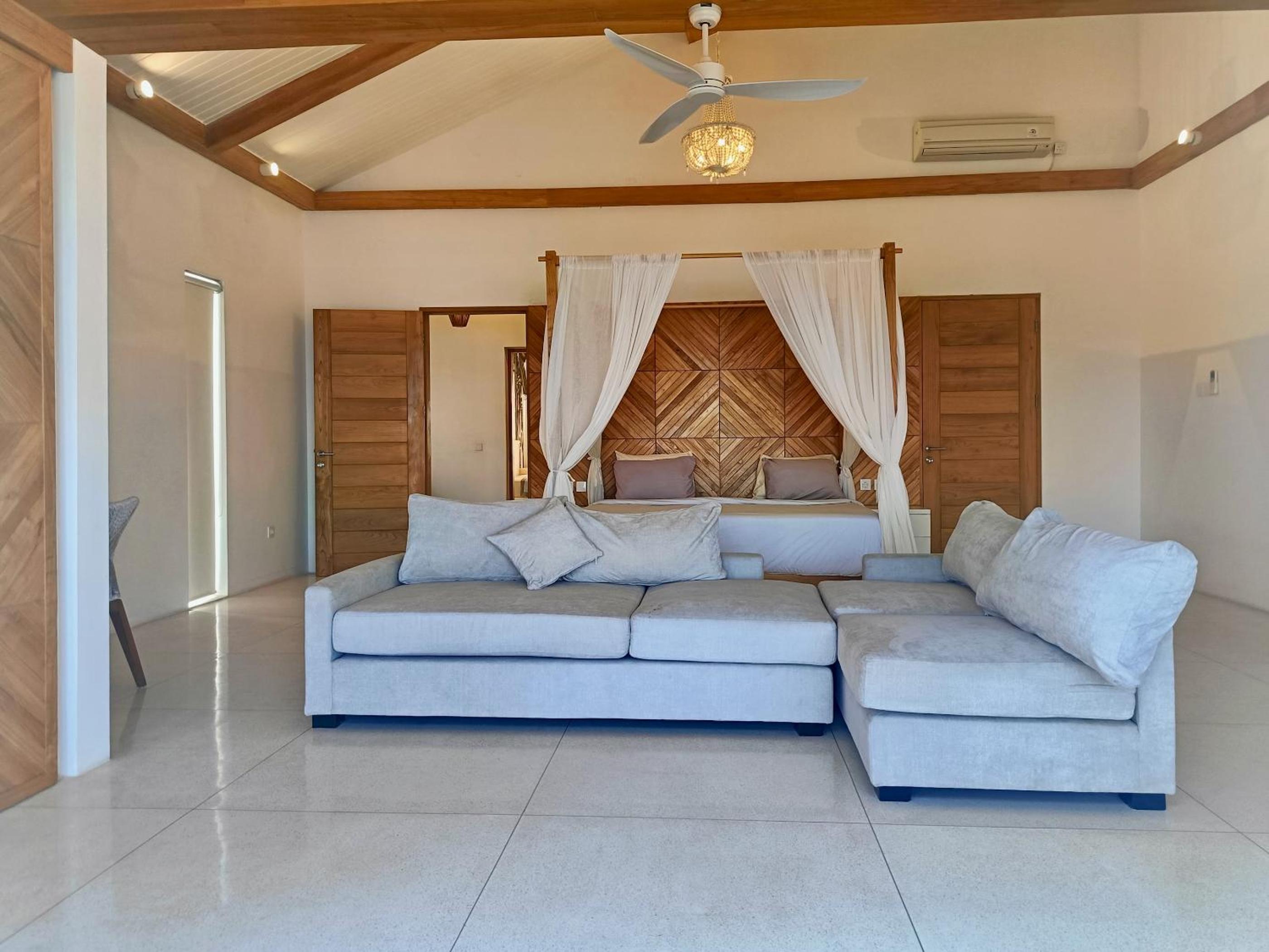 Nalas Villa