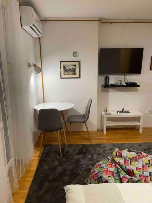 Apartment KB