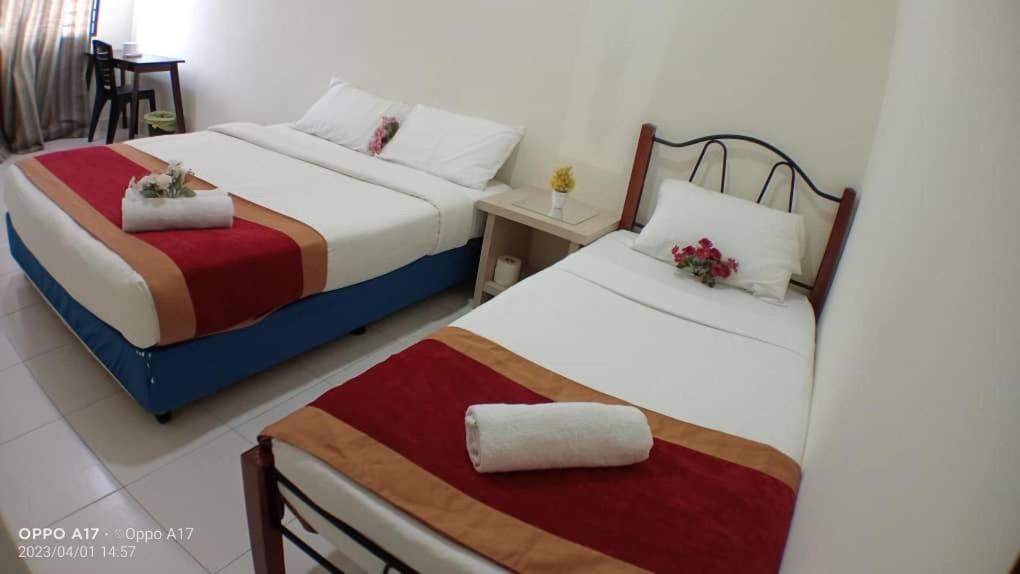 Anggerik Heights Homestay photo 6