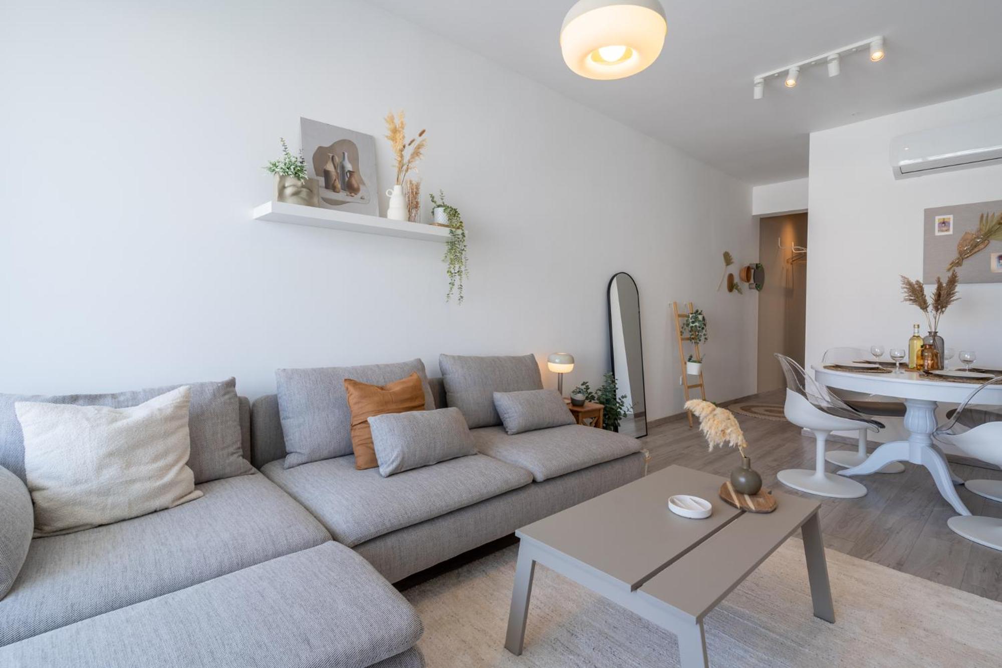 Hermes 2-Bedroom Apartment in Larnaca