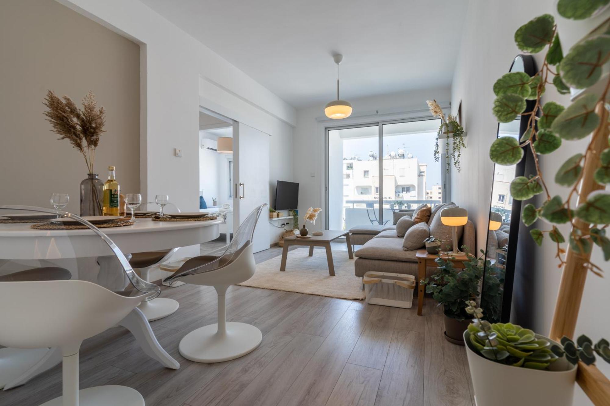 Hermes 2-Bedroom Apartment in Larnaca