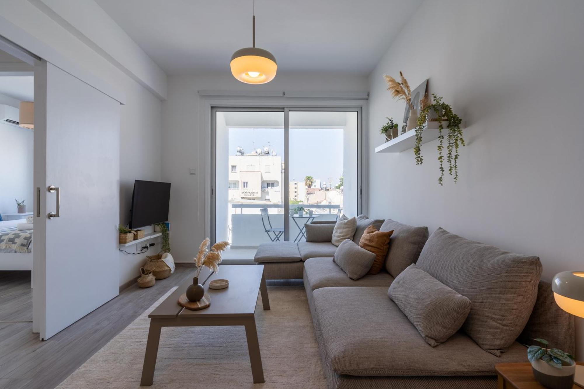 Hermes 2-Bedroom Apartment in Larnaca