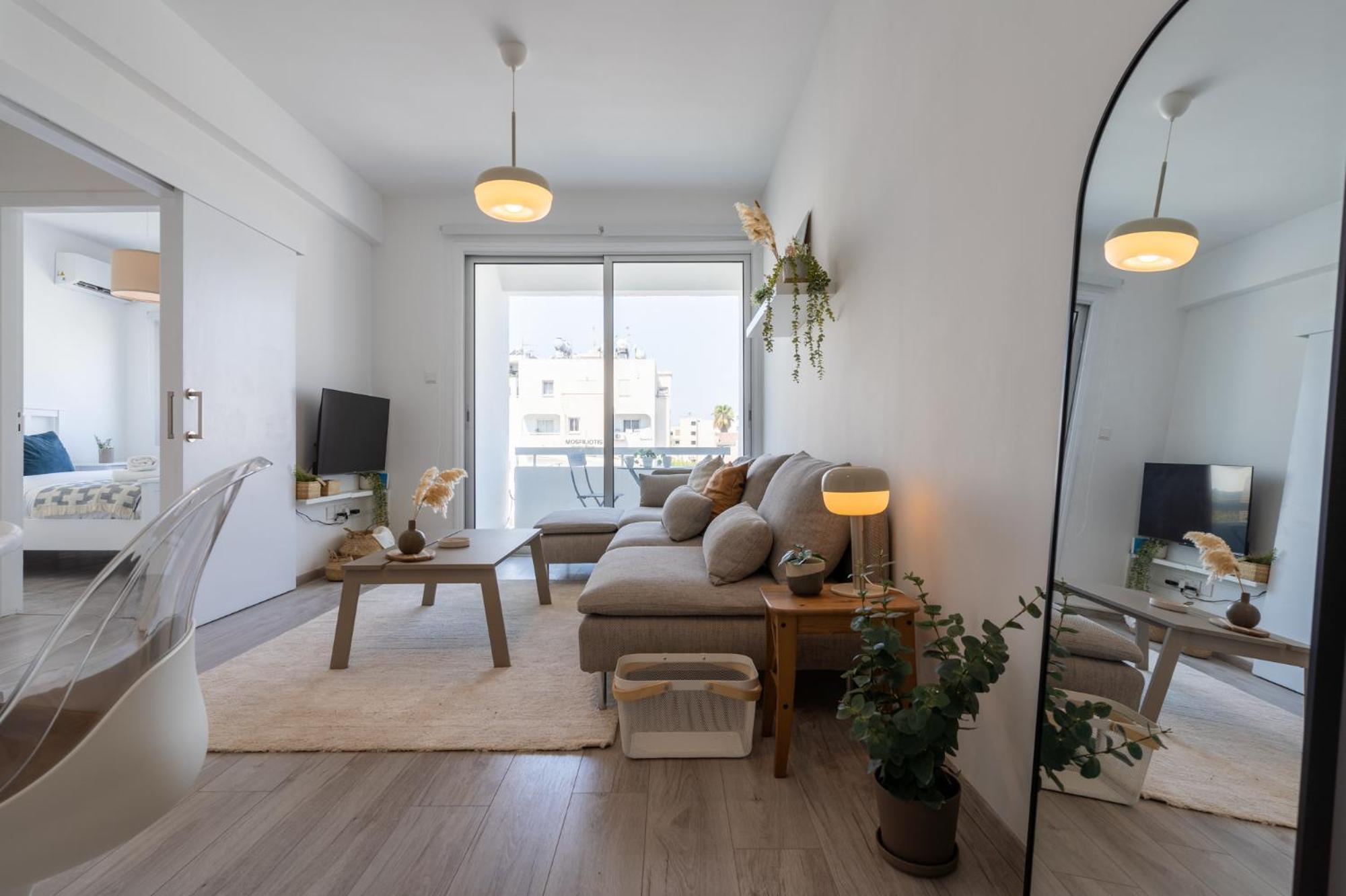 Hermes 2-Bedroom Apartment in Larnaca