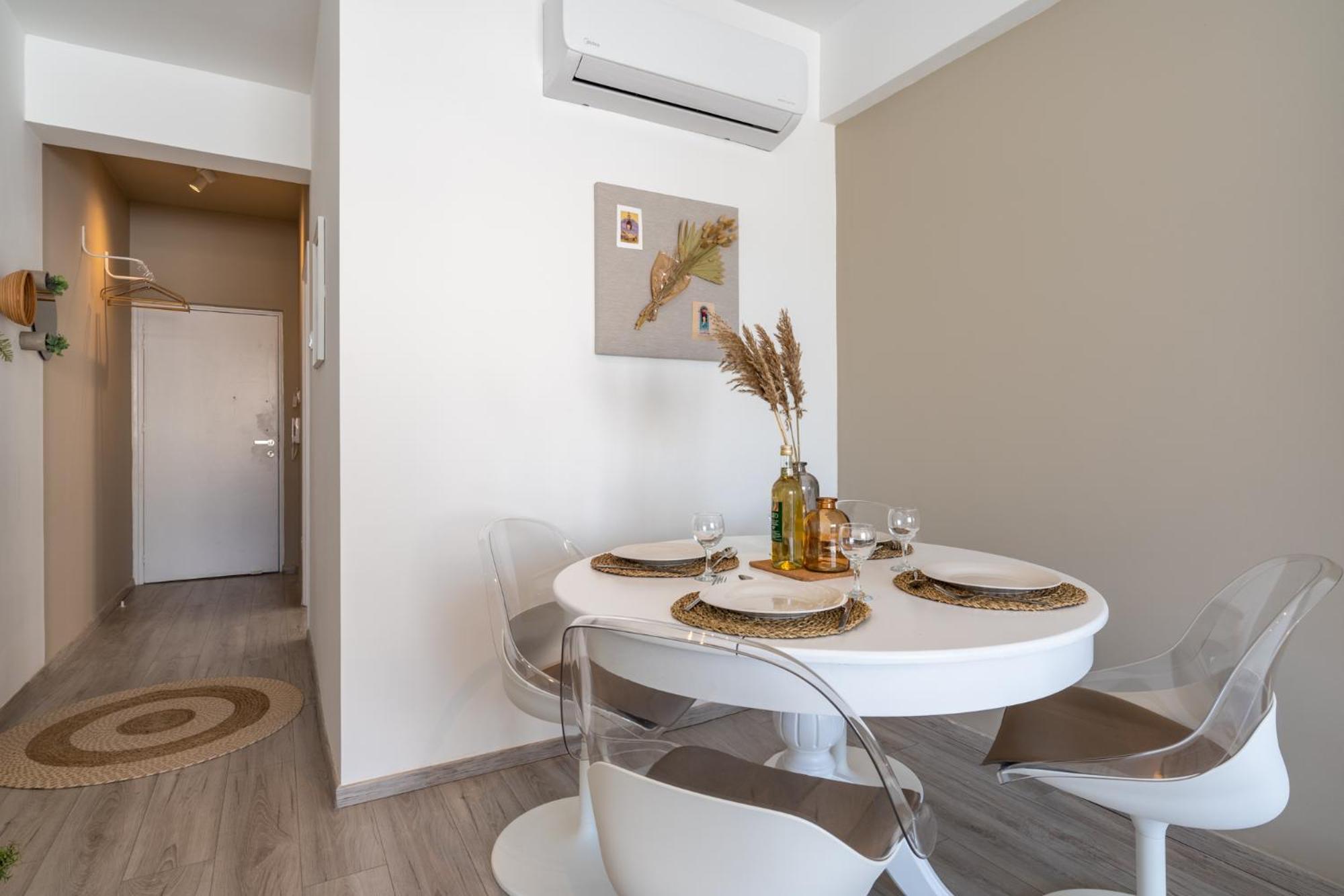 Hermes 2-Bedroom Apartment in Larnaca