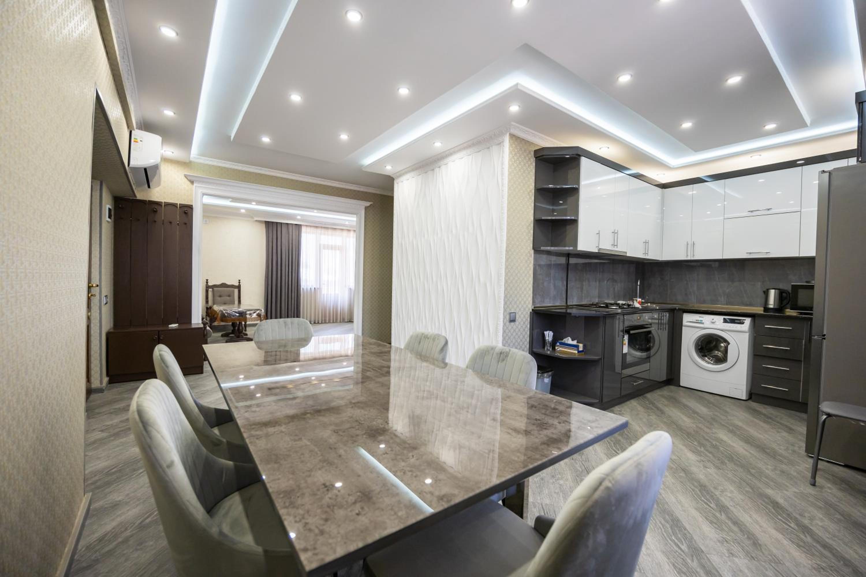 Apartment in Ejmiactin