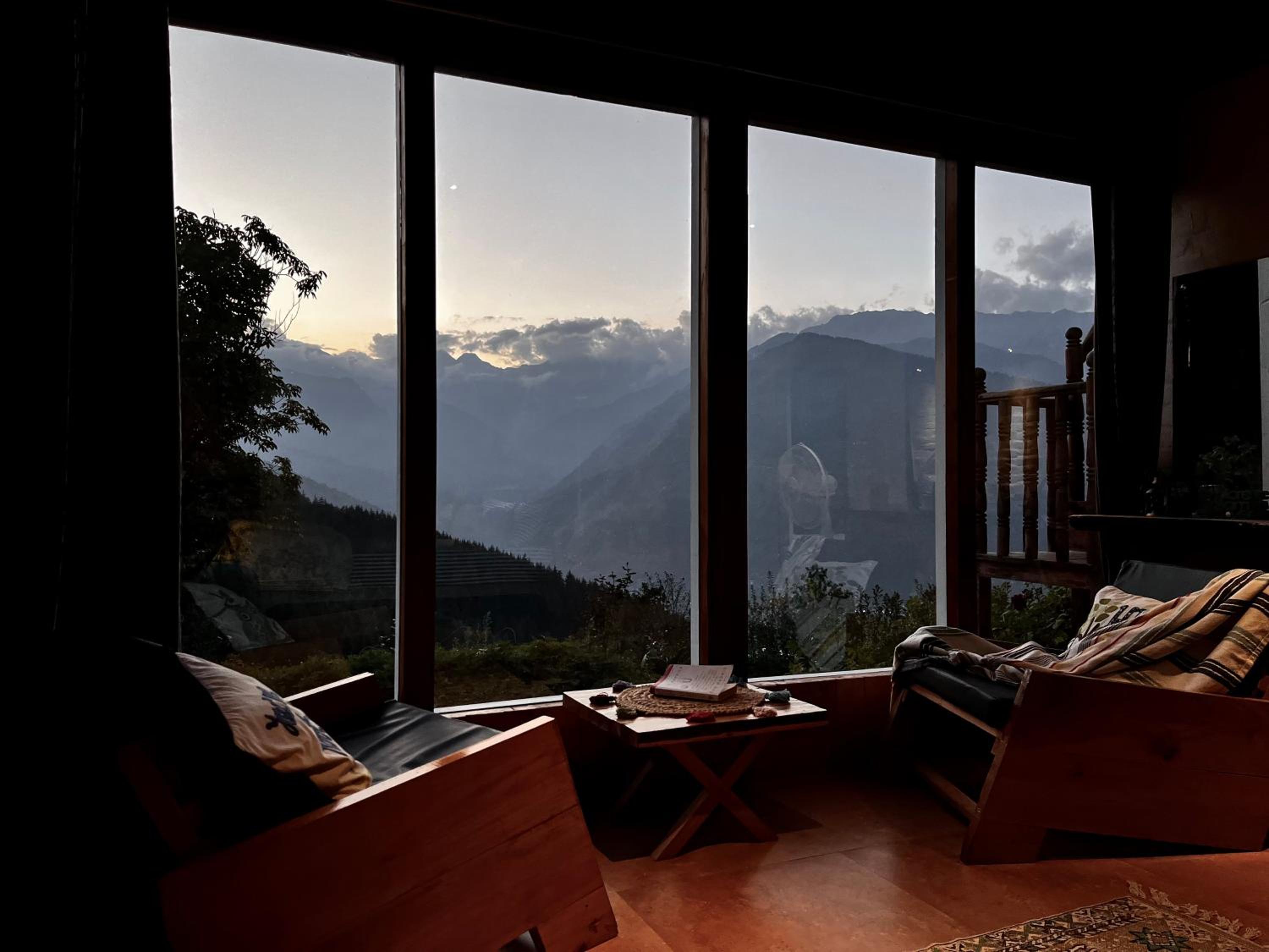 lounge