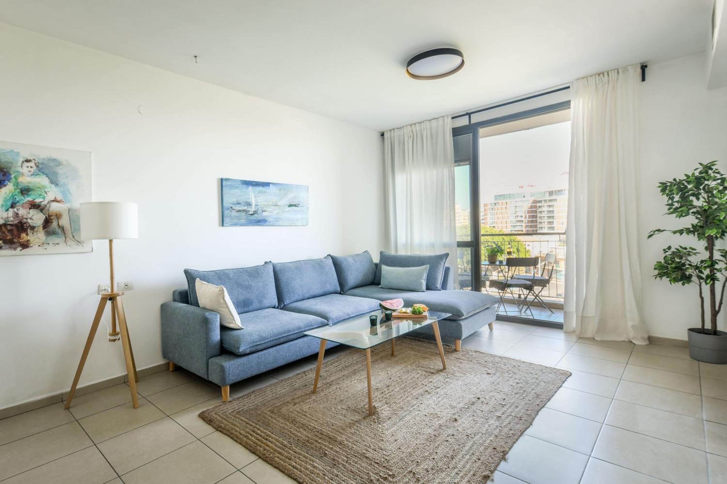Vibrant 2BR apt with Mamad and Balcony 5-min from the Beach by Sea N' Rent view 2