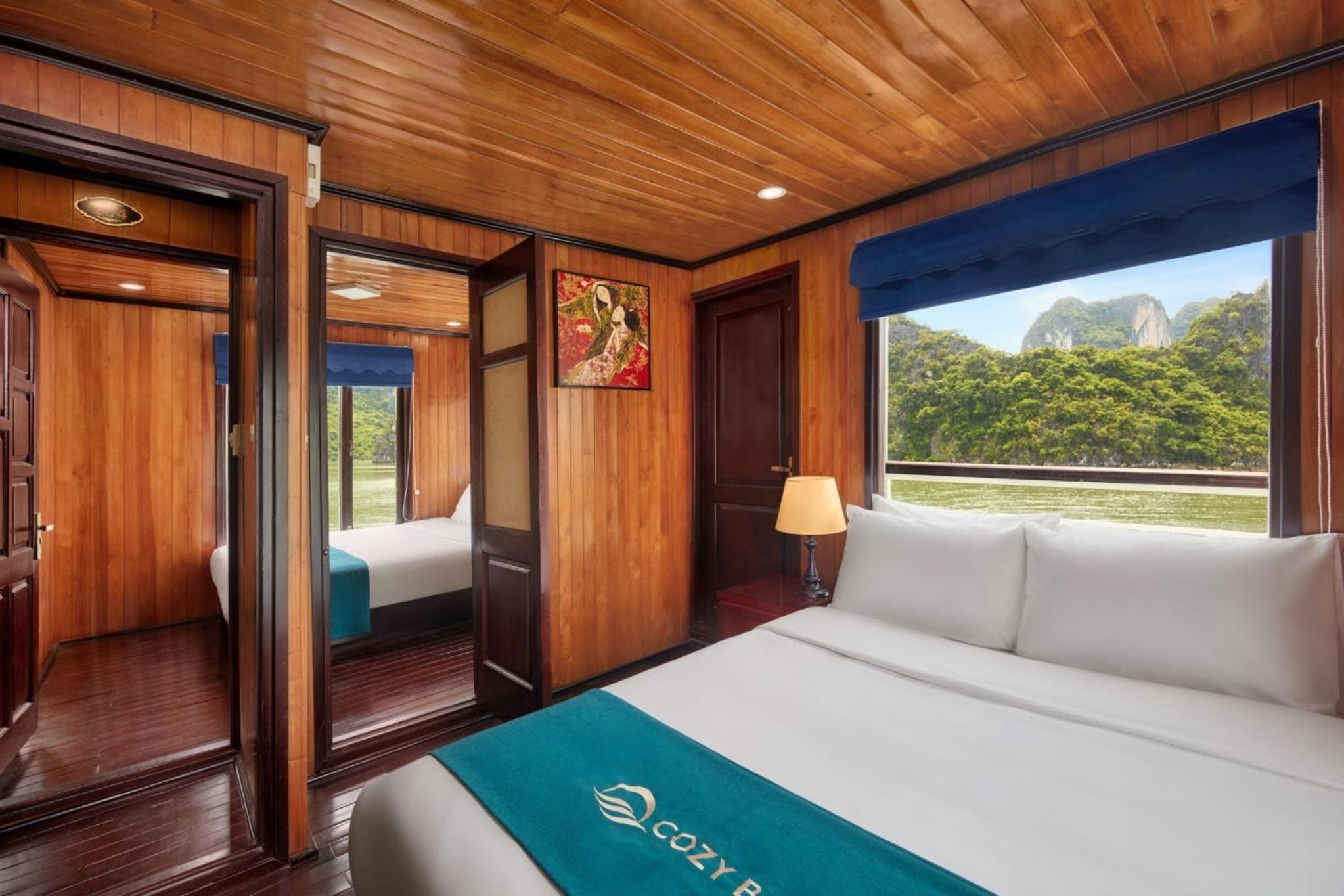 Cozy Bay Cruise