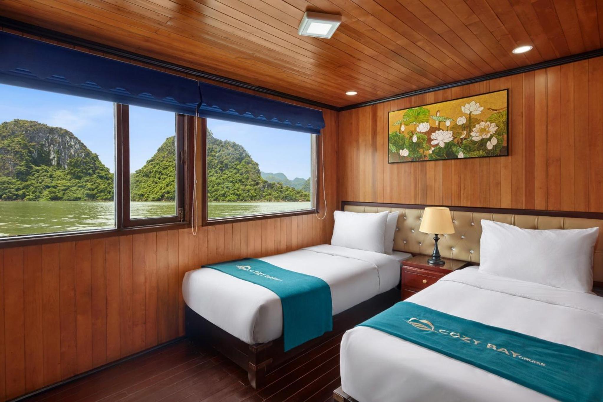 Cozy Bay Cruise