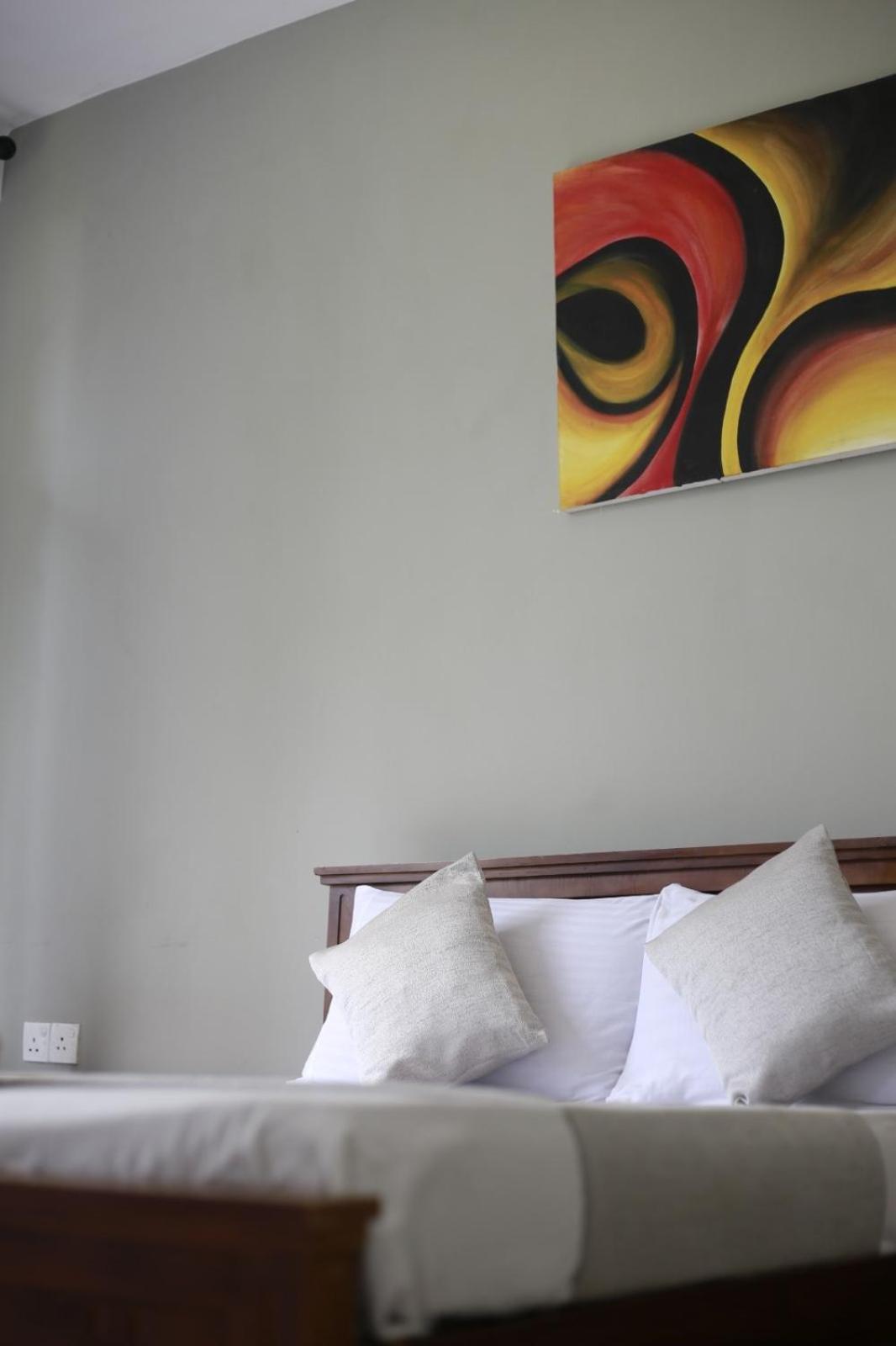 kandy hill villa