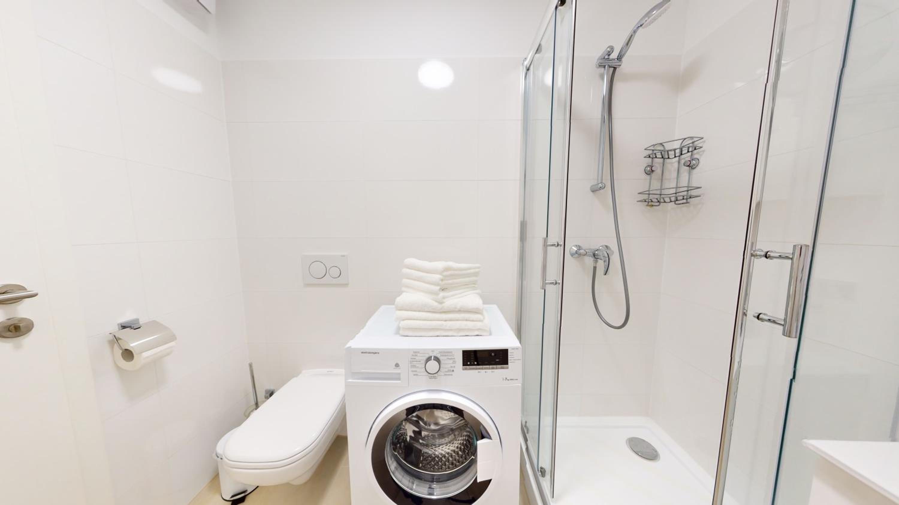 ALON HOMES Vienna - Premium City Center Apartments