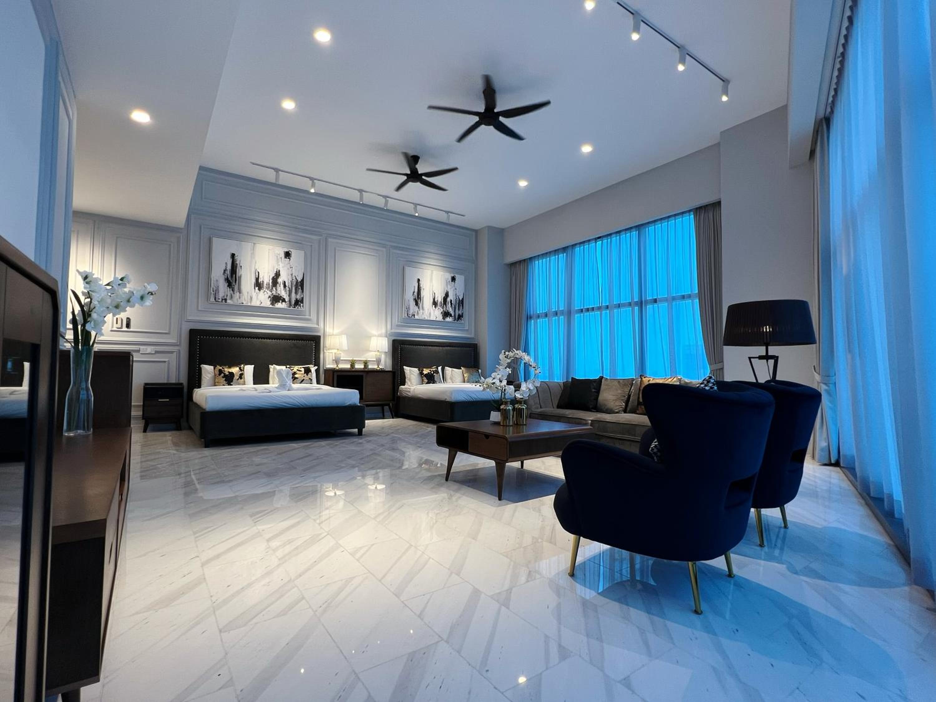 Eaton Residences KLCC by WSD