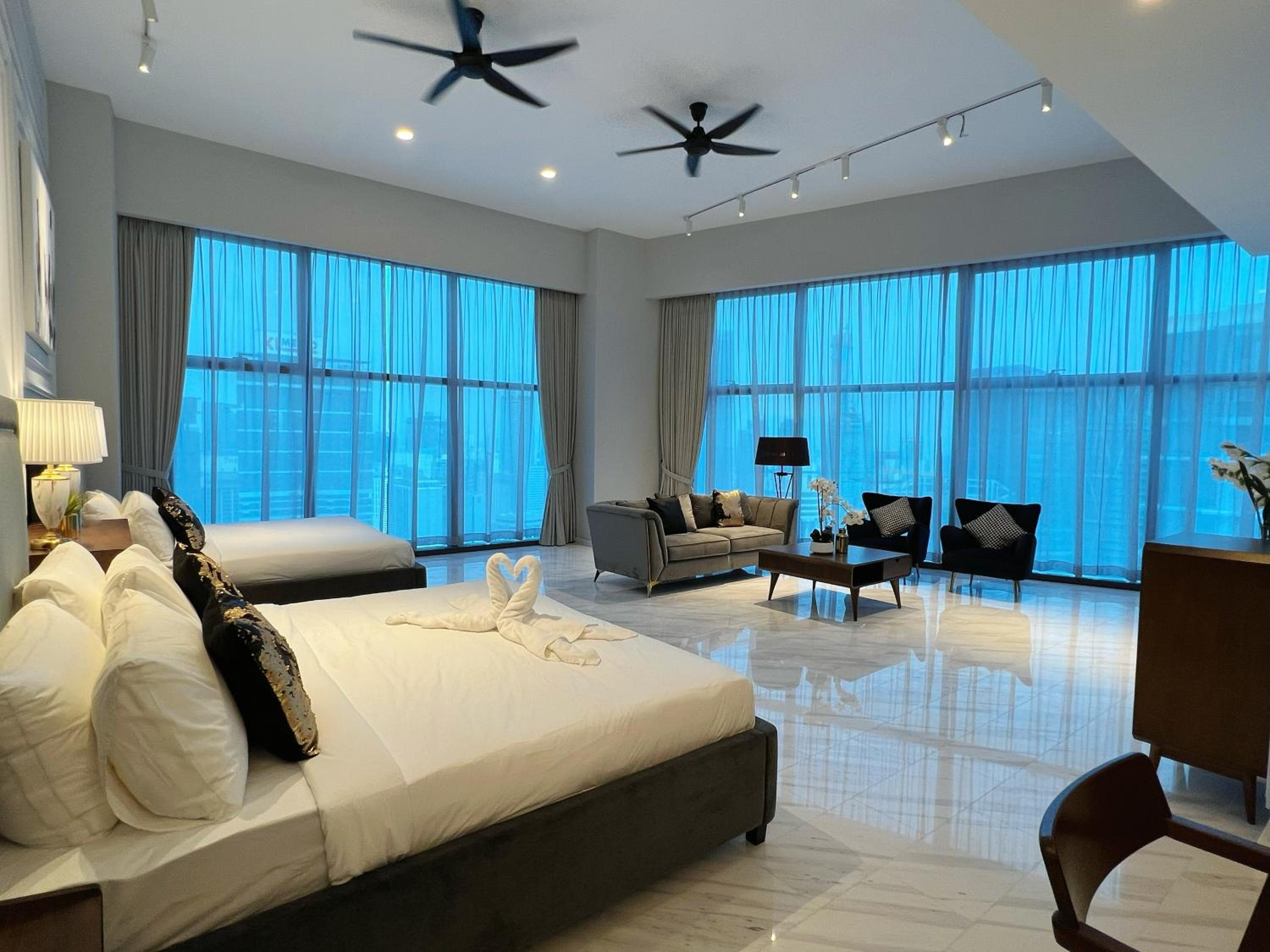 Eaton Residences KLCC by WSD