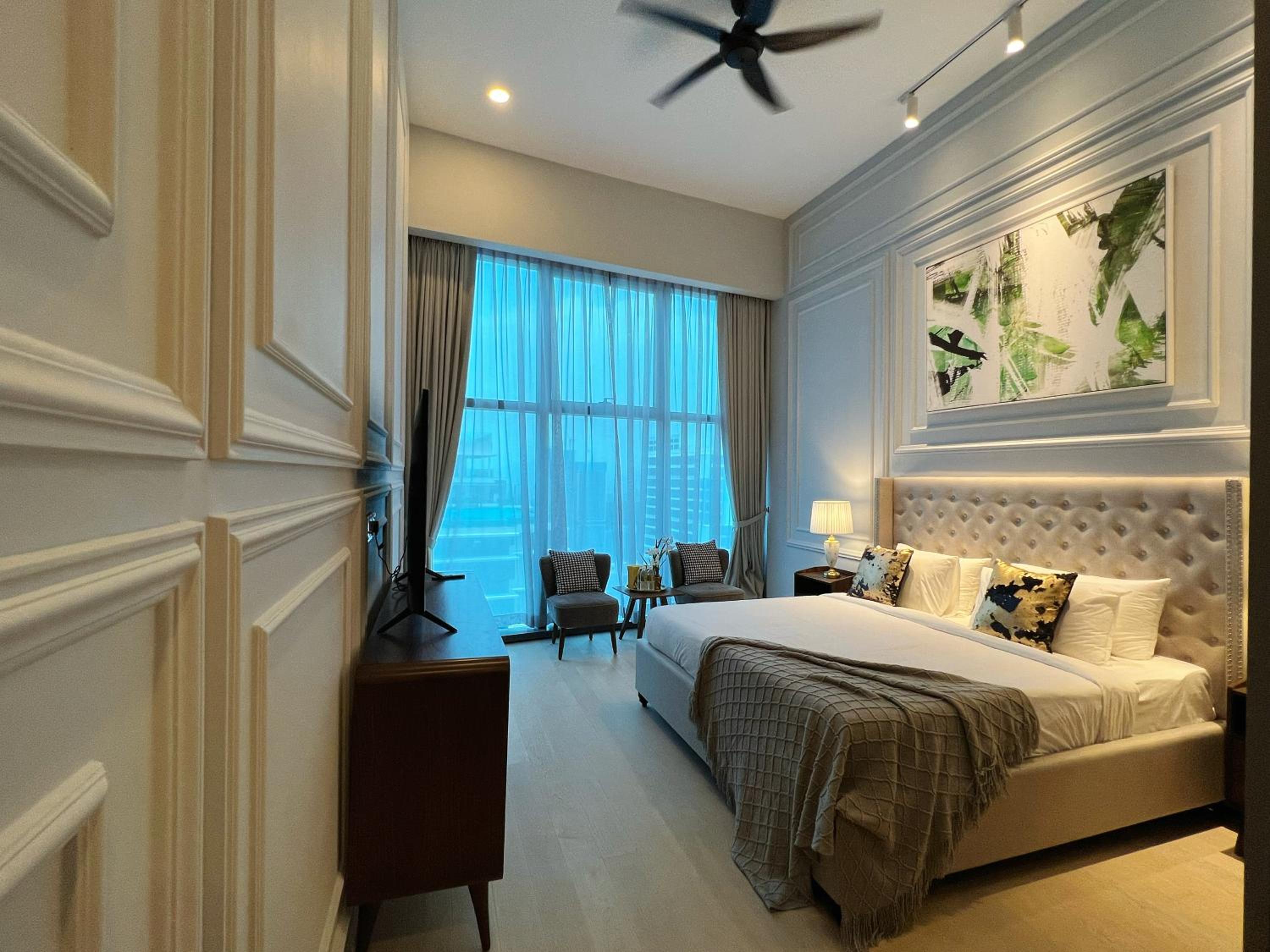 Eaton Residences KLCC by WSD