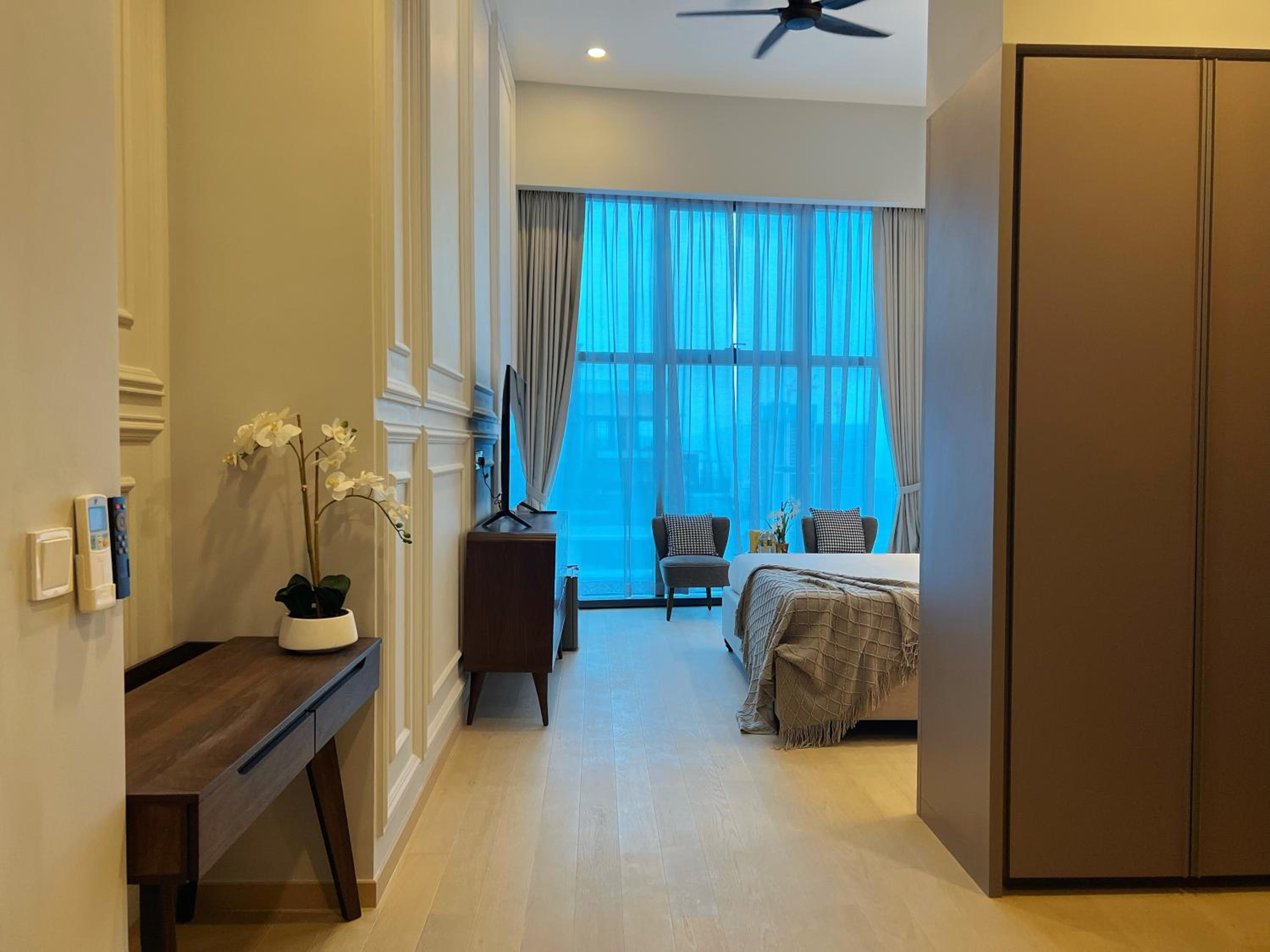 Eaton Residences KLCC by WSD