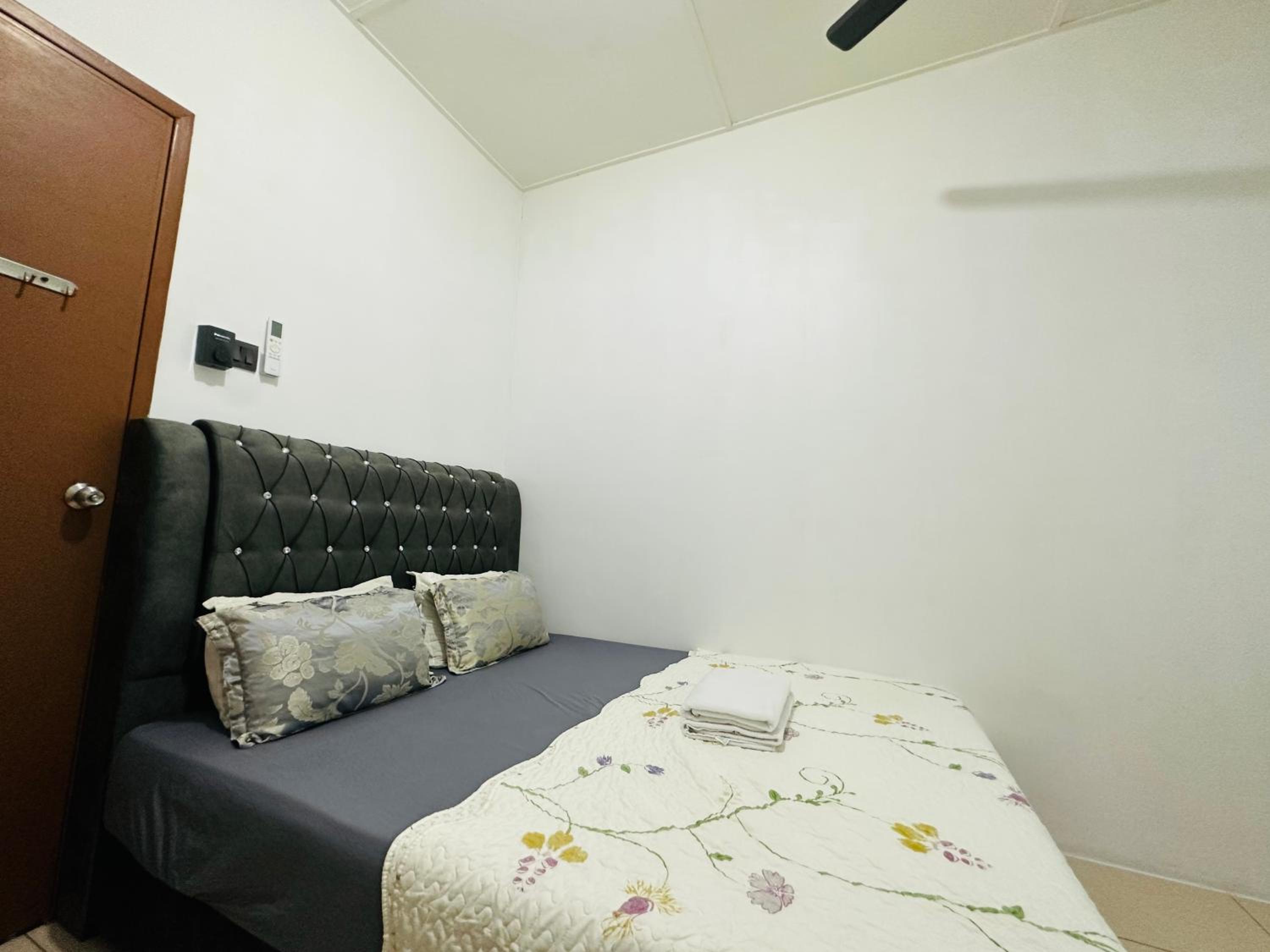 Macagawa Homestay