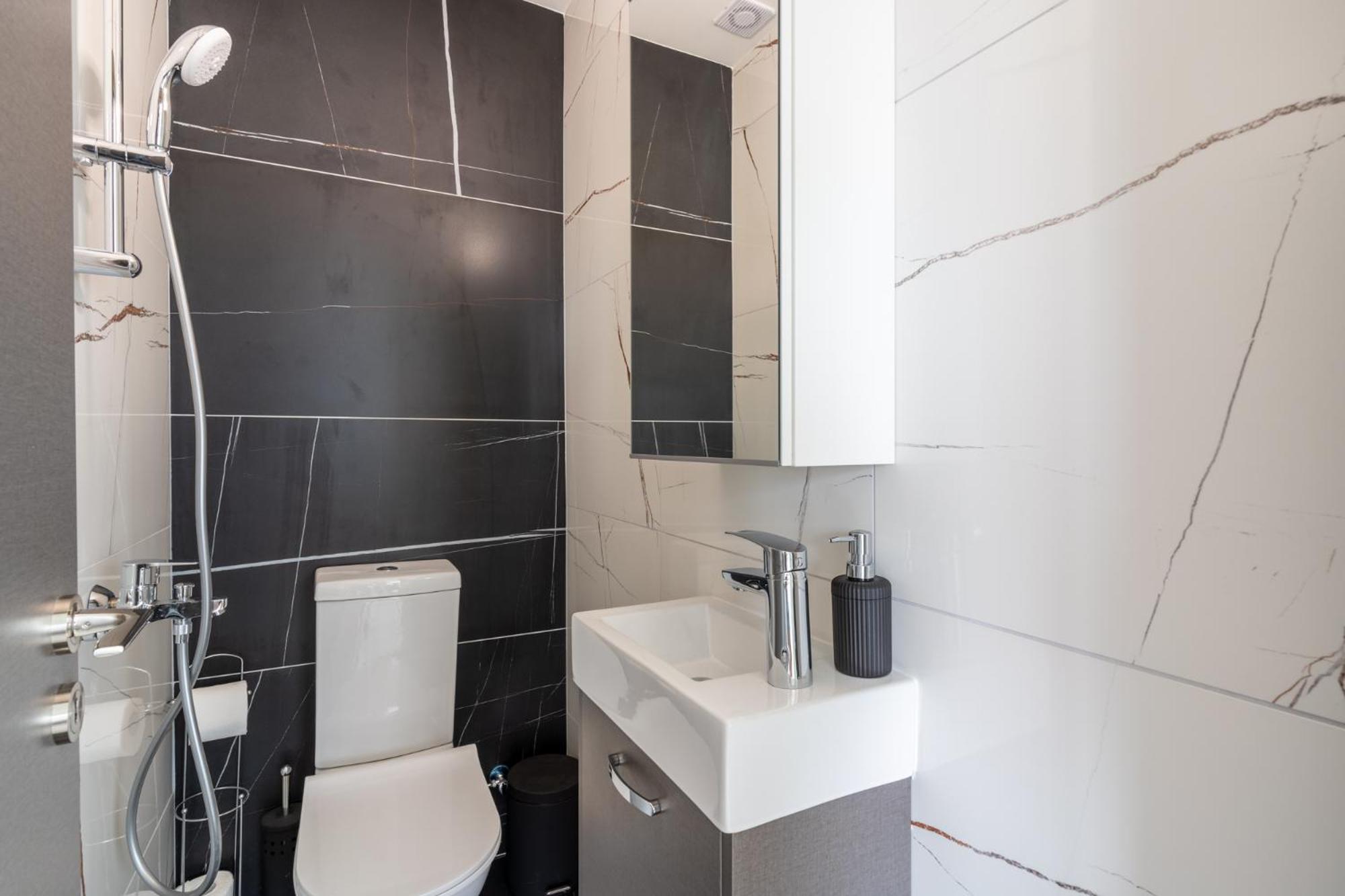 Artemis 1-Bedroom Apartment in Larnaca
