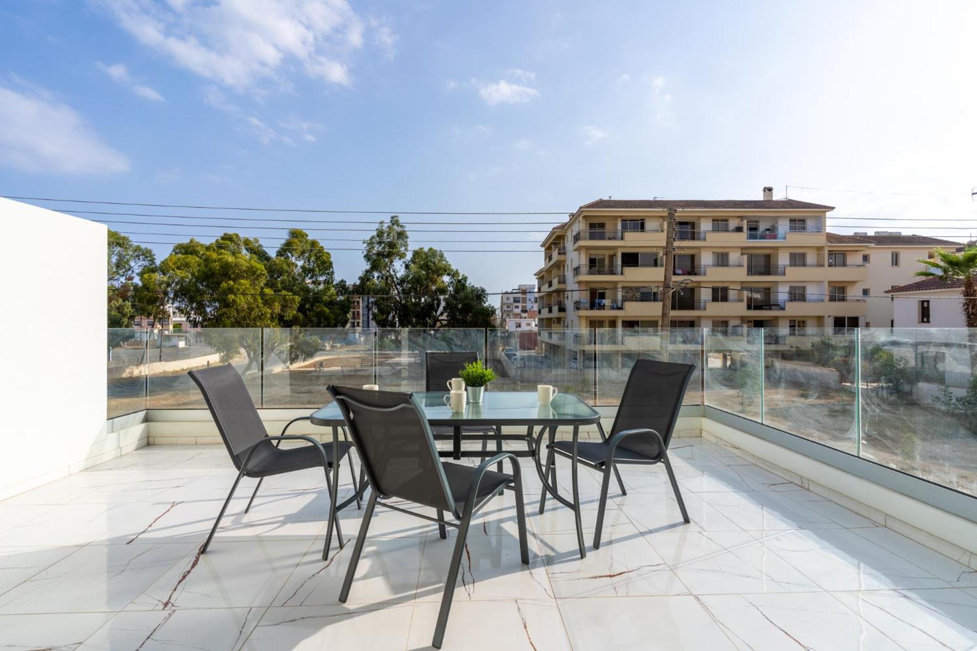 Artemis 1-Bedroom Apartment in Larnaca