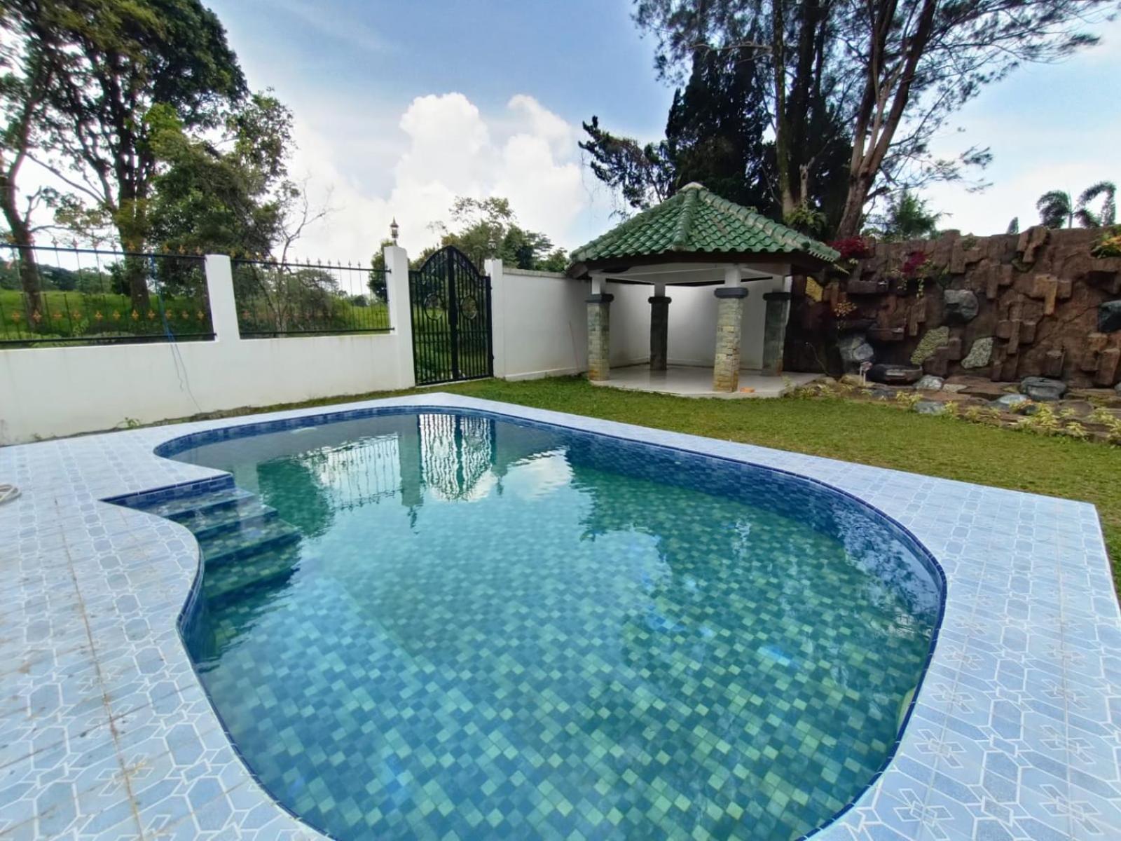 Villa Puncak Resort FRD 117 view 2