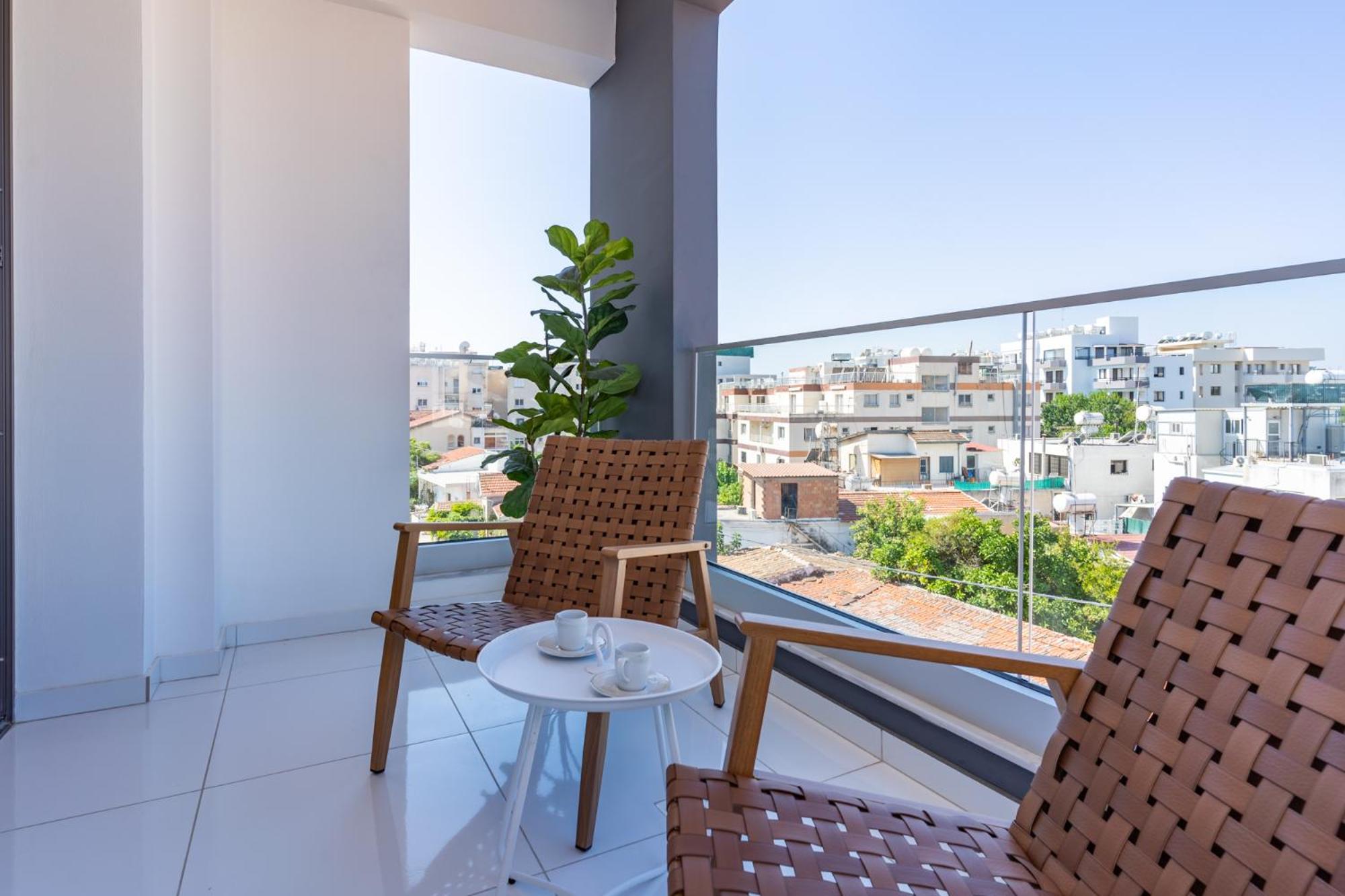 Vanilla's Prime 1-Bedroom Apartment in Larnaca