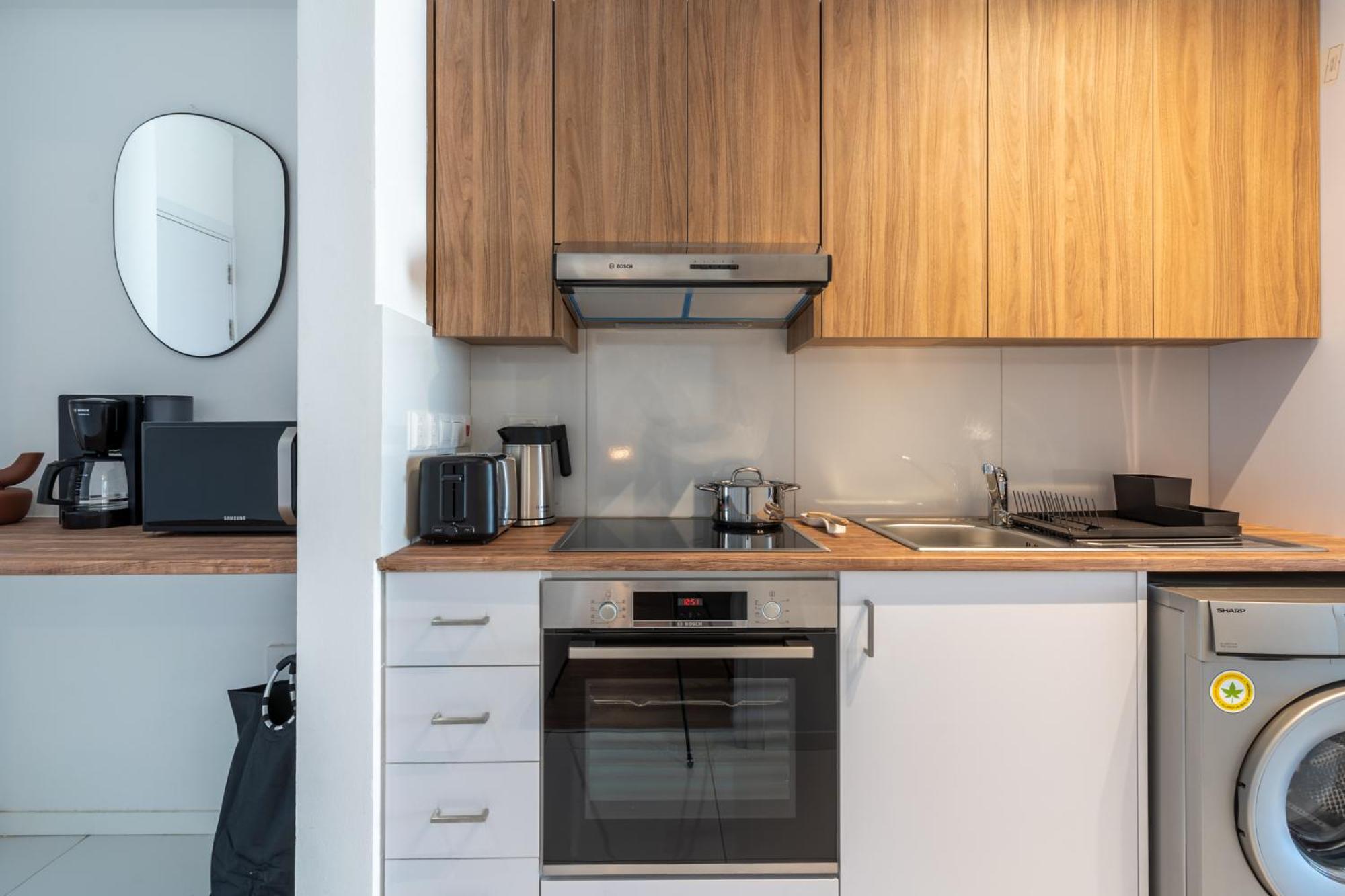 Vanilla's Prime 1-Bedroom Apartment in Larnaca