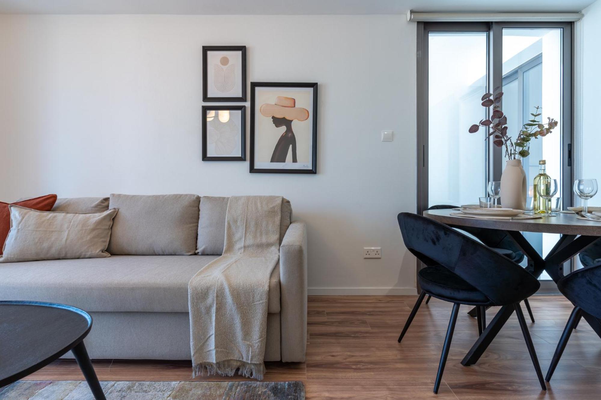 Vanilla's Prime 1-Bedroom Apartment in Larnaca
