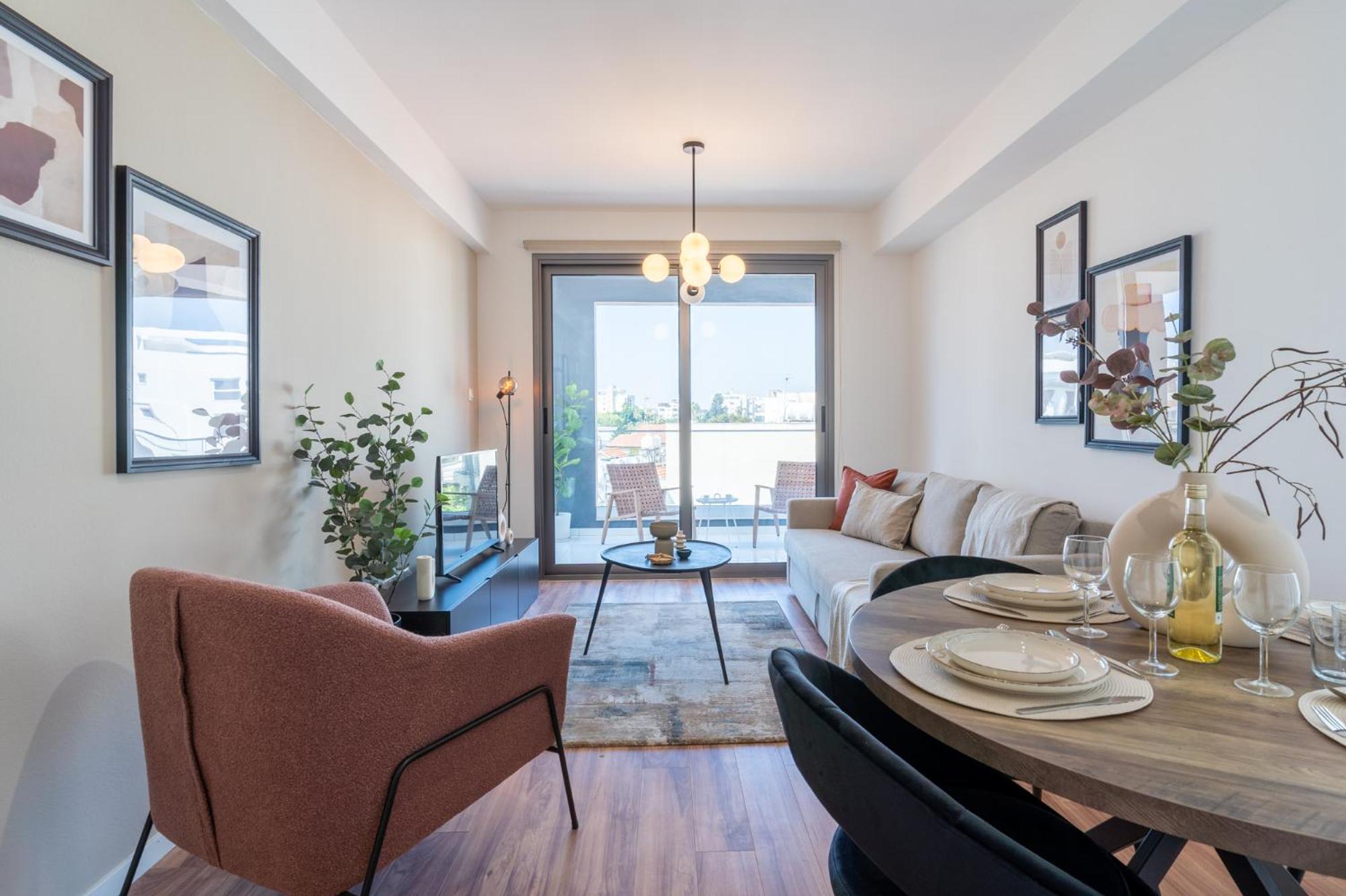 Vanilla's Prime 1-Bedroom Apartment in Larnaca