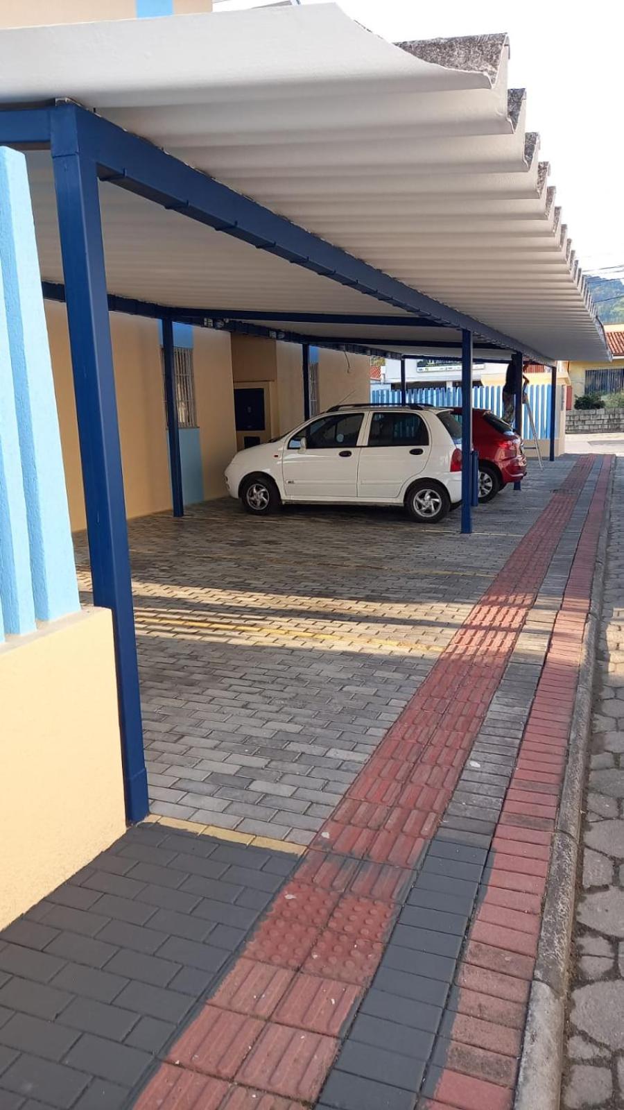 AP com Piscina em Porto Belo