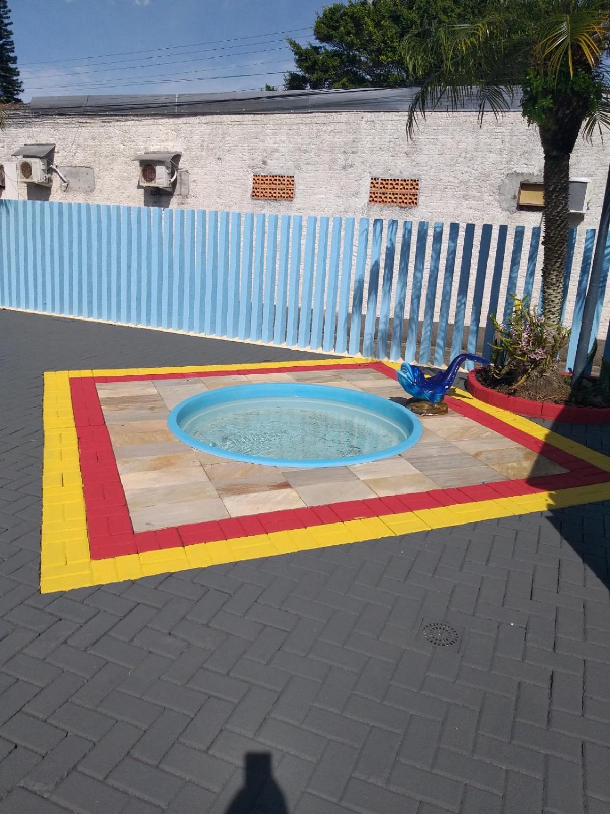 AP com Piscina em Porto Belo