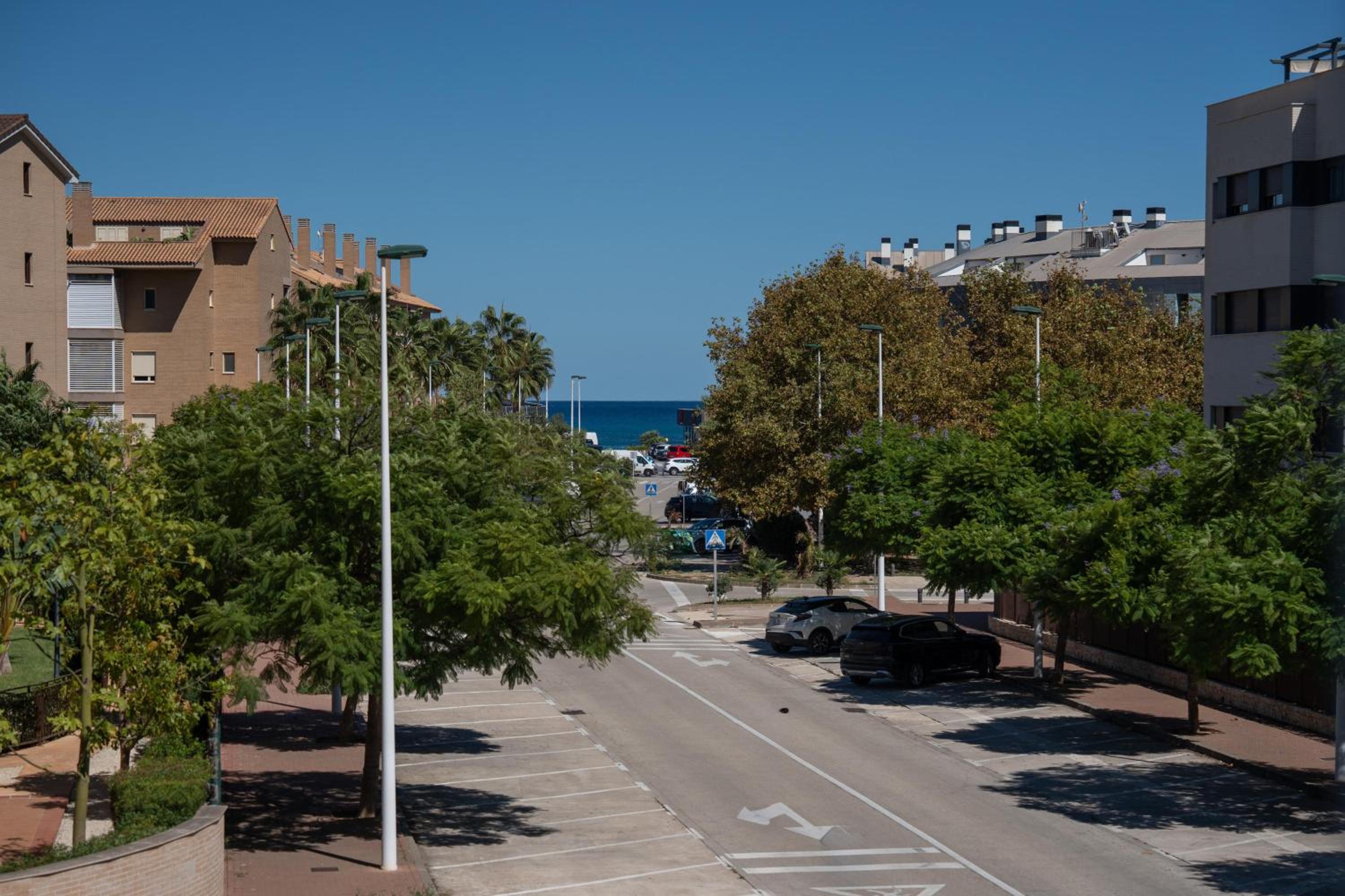 Prime Spanish Holidays - Rennes Arenal Playa Apartments