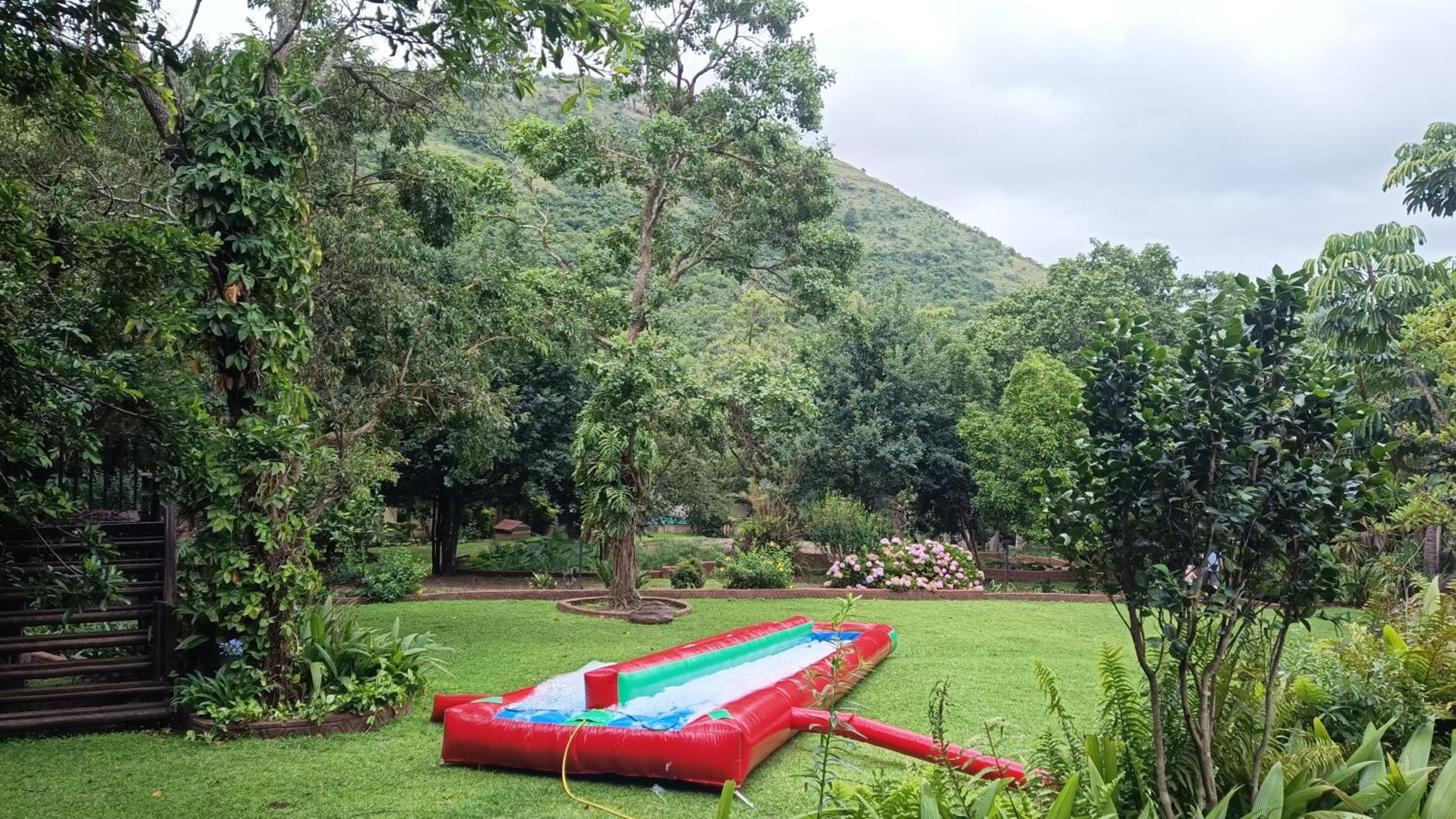 Montrose River Lodge