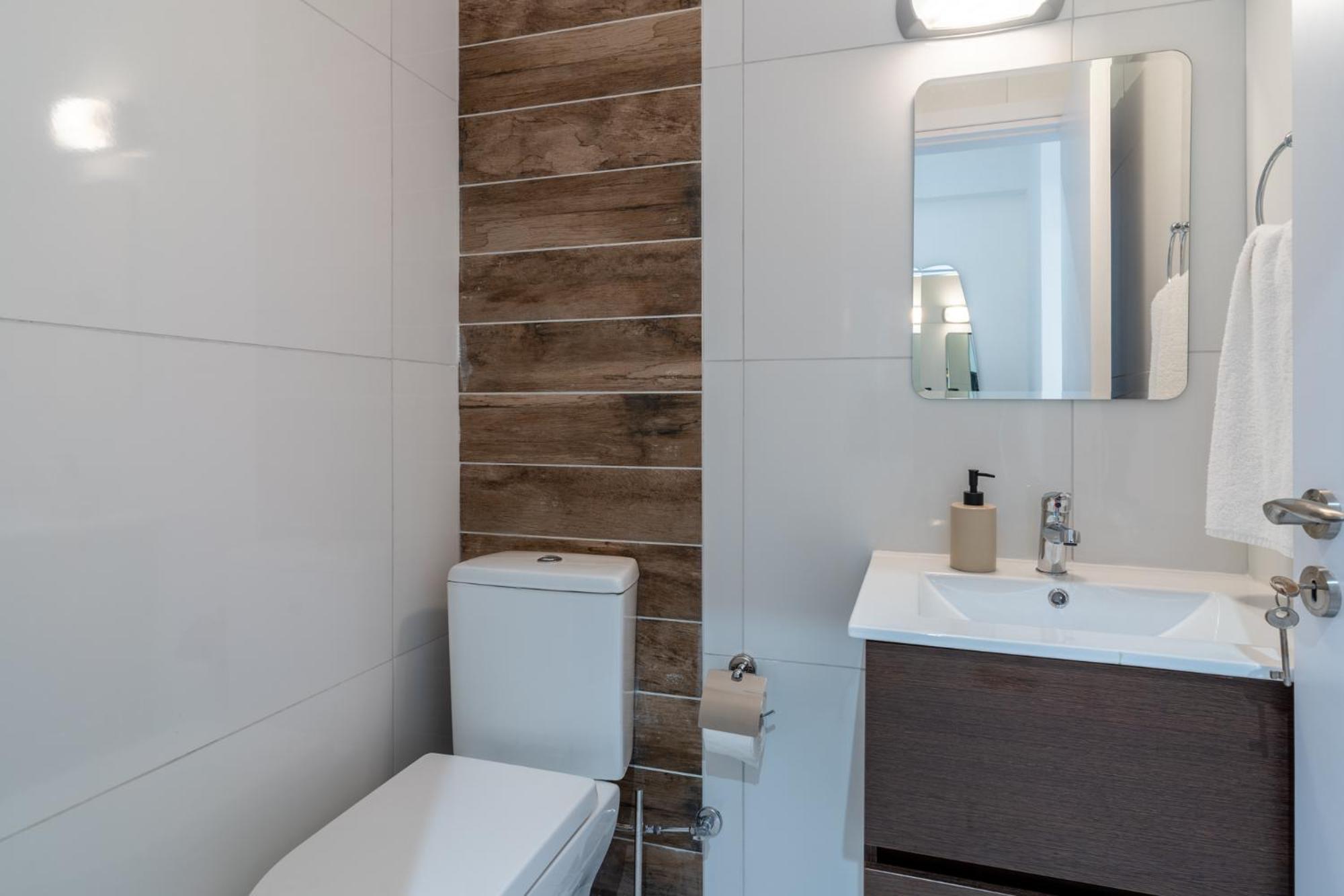 Latte's Prime 1-Bedroom Apartment in Larnaca