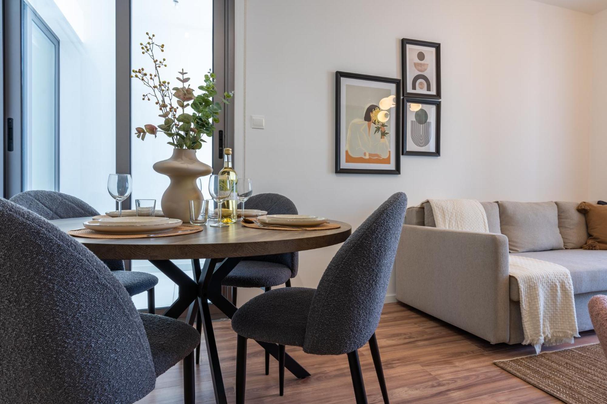 Latte's Prime 1-Bedroom Apartment in Larnaca