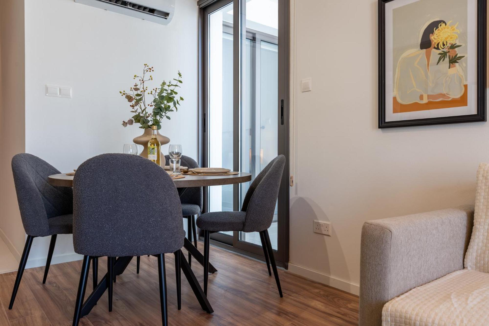 Latte's Prime 1-Bedroom Apartment in Larnaca