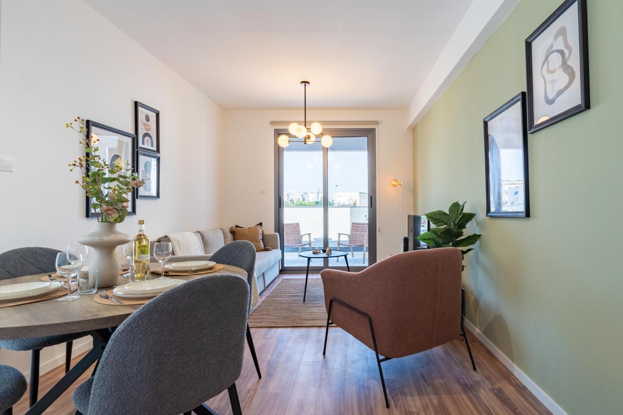 Latte's Prime 1-Bedroom Apartment in Larnaca
