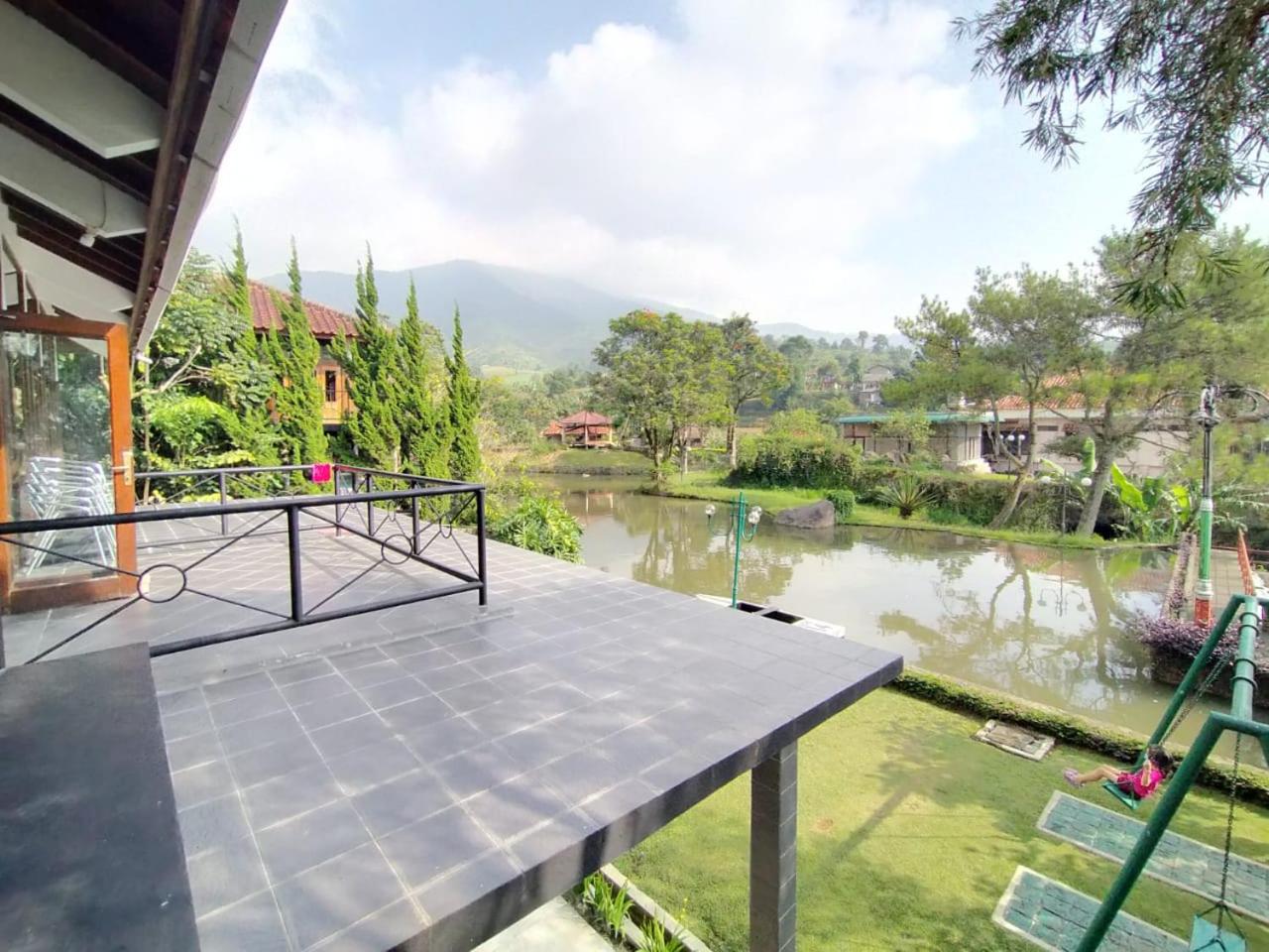Villa Bukit Danau Lot 14 view 4