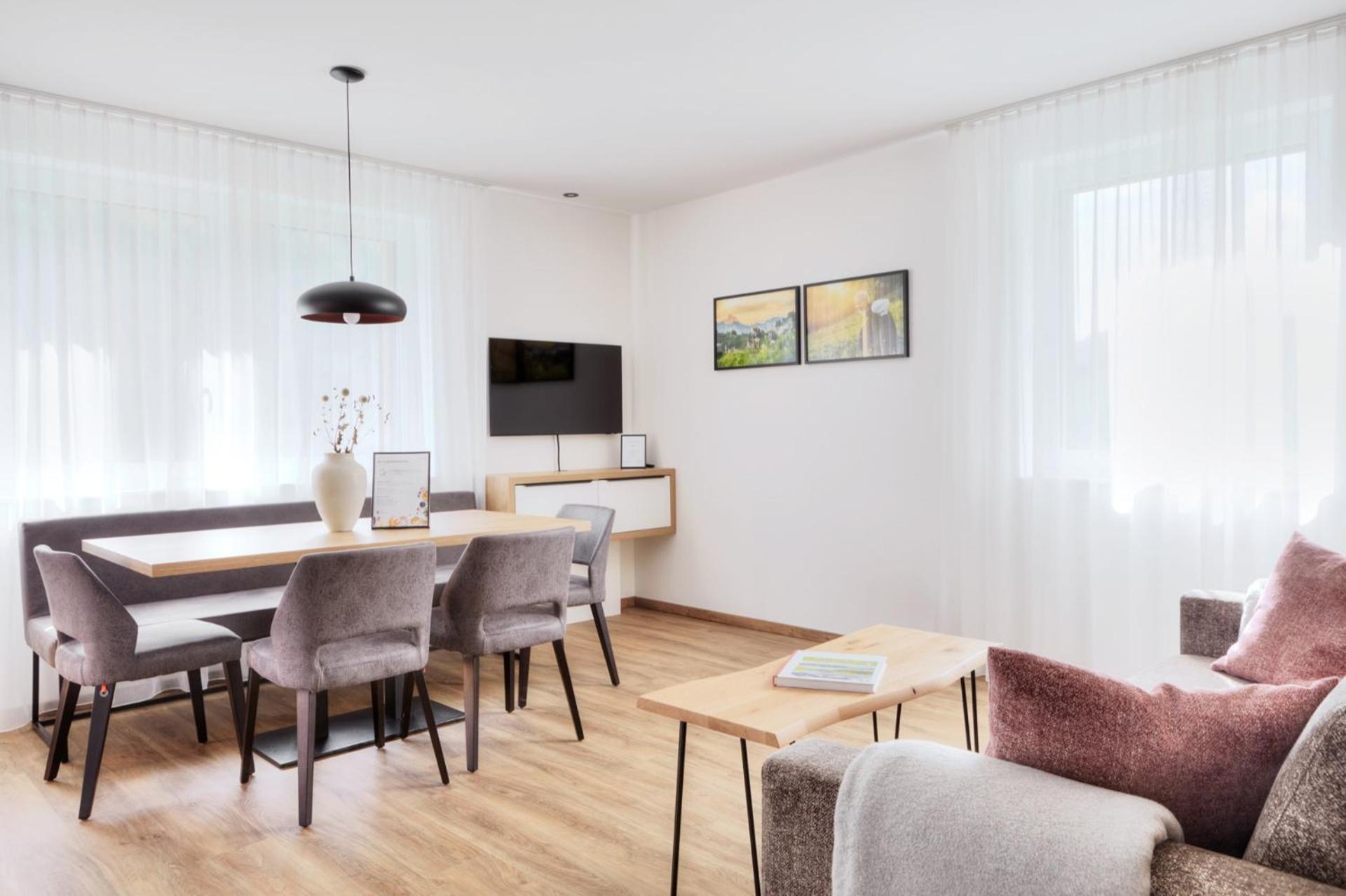 Alpenstolz Damüls Haus 3 - Stilvoll urlauben in den Bergen