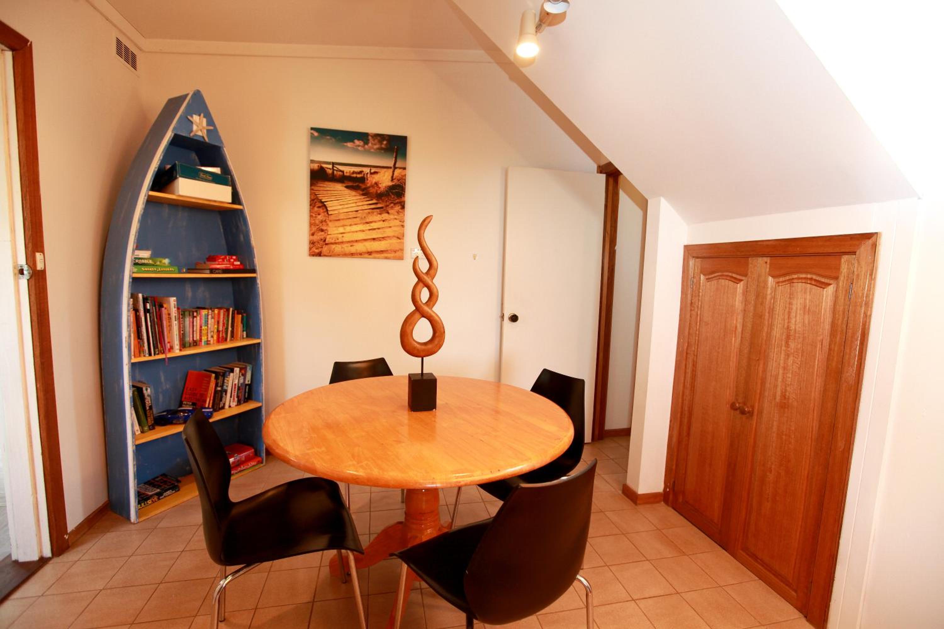 Tequila Sunset Beachfront Family Holiday Home, Bass Coast