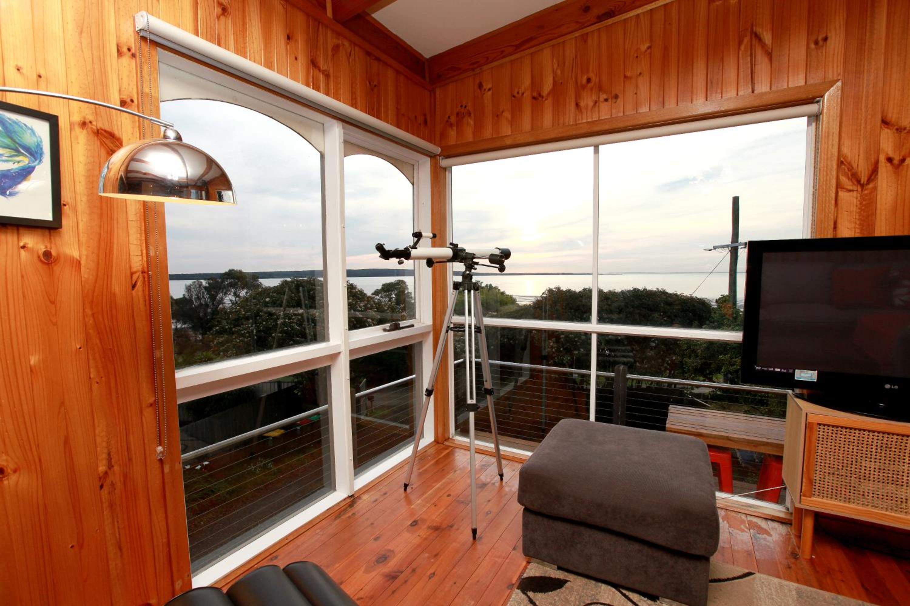 Tequila Sunset Beachfront Family Holiday Home, Bass Coast