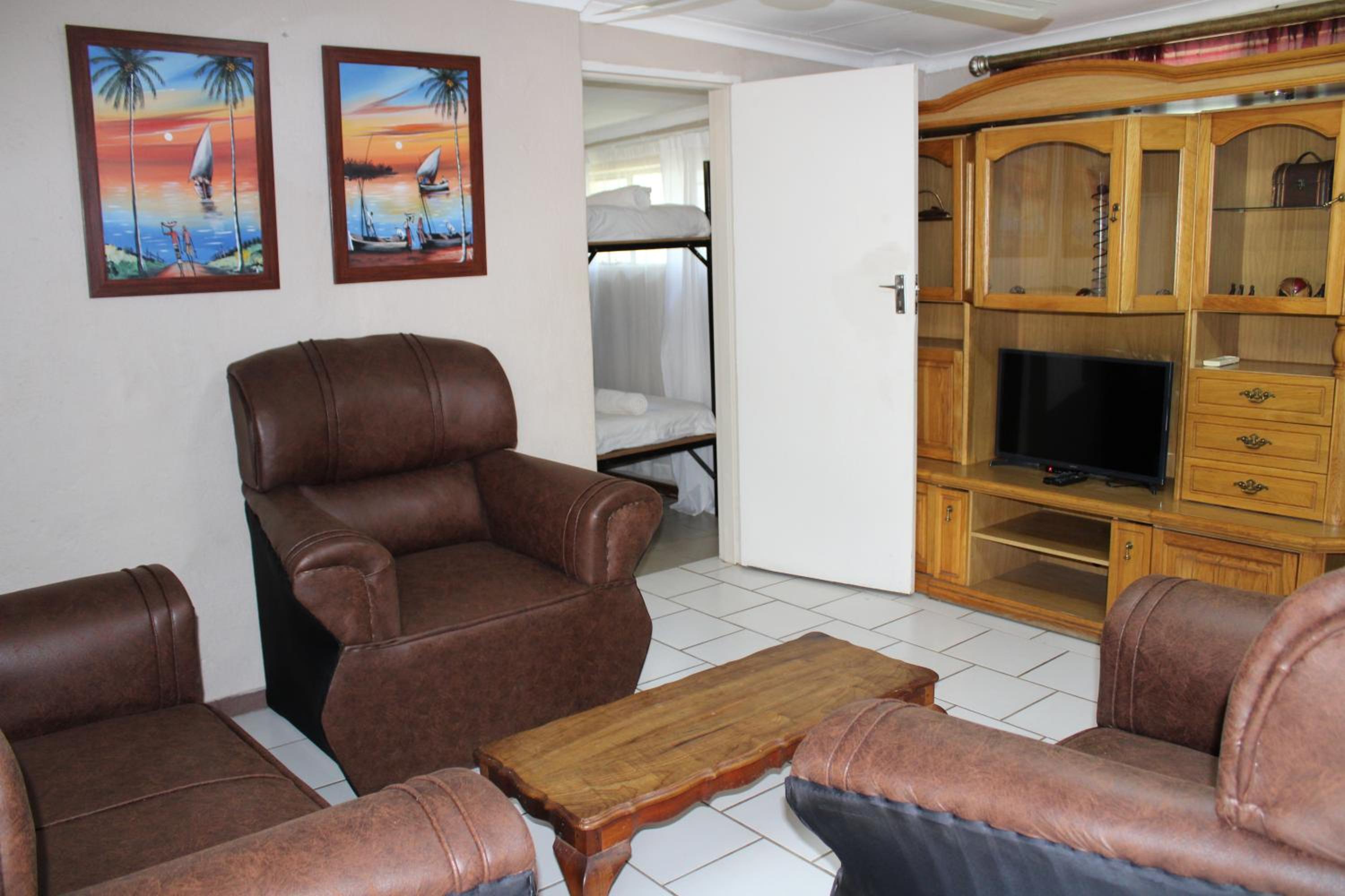 Montrose River Lodge