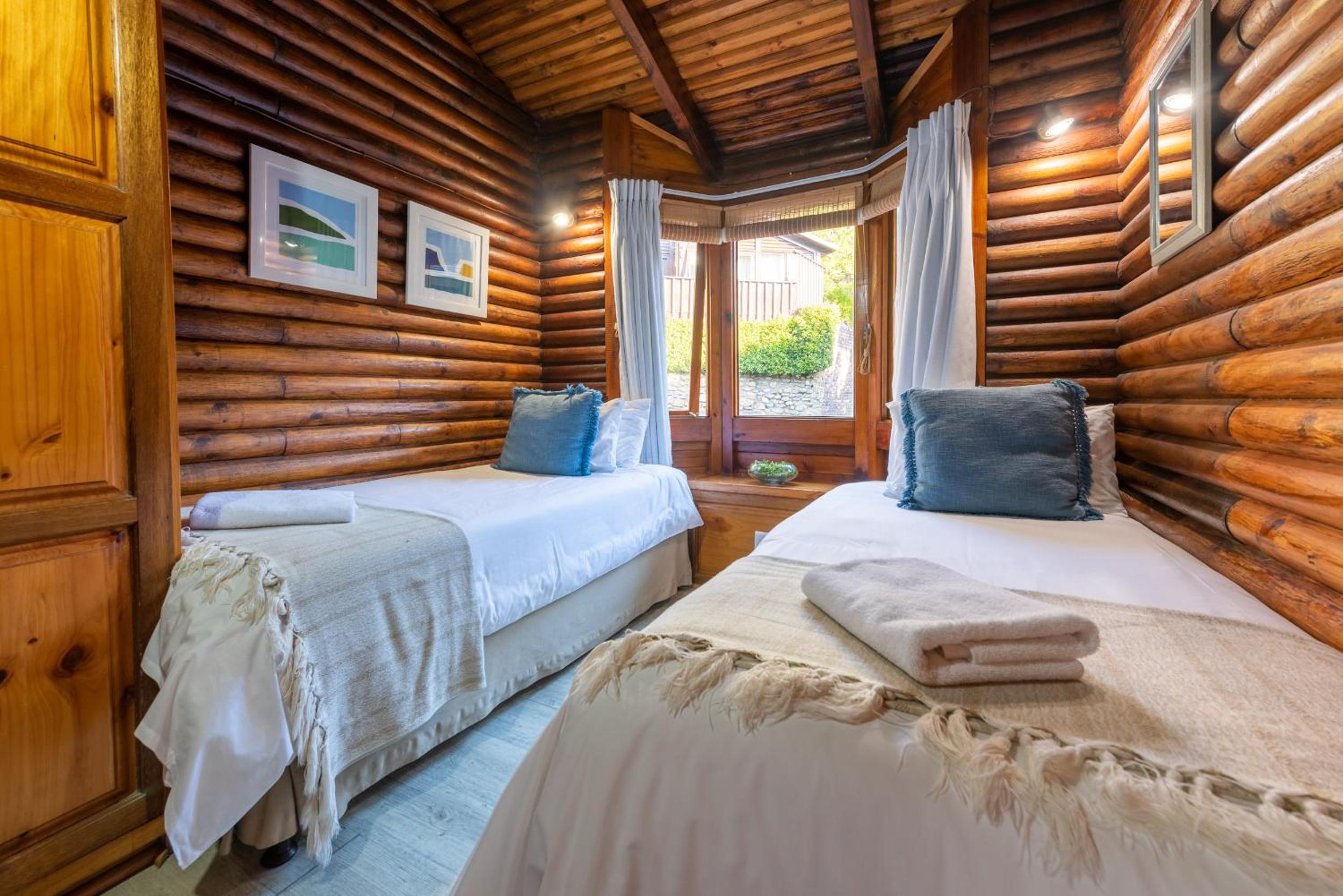 Under Milkwood Resort