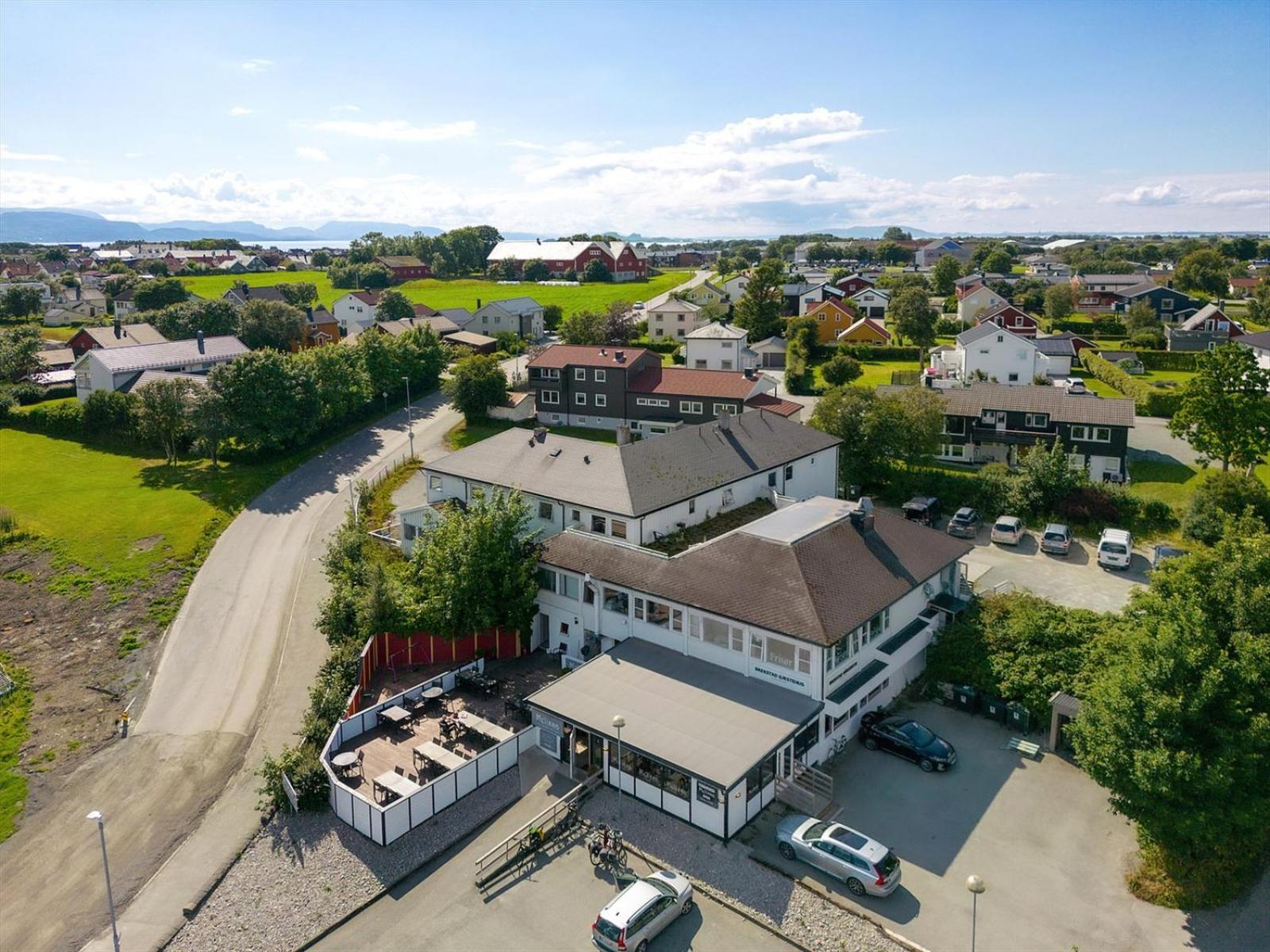 Brekstad Gjestehus AS
