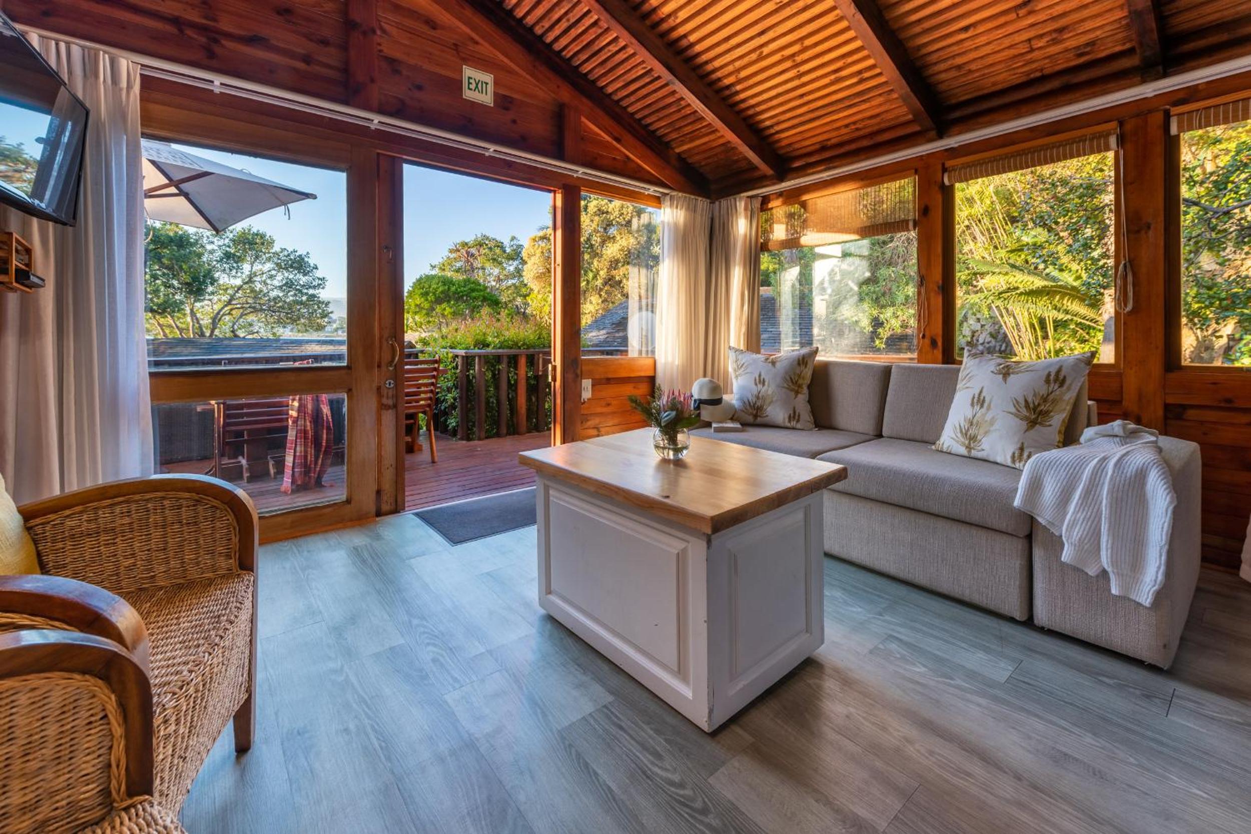 Under Milkwood Resort
