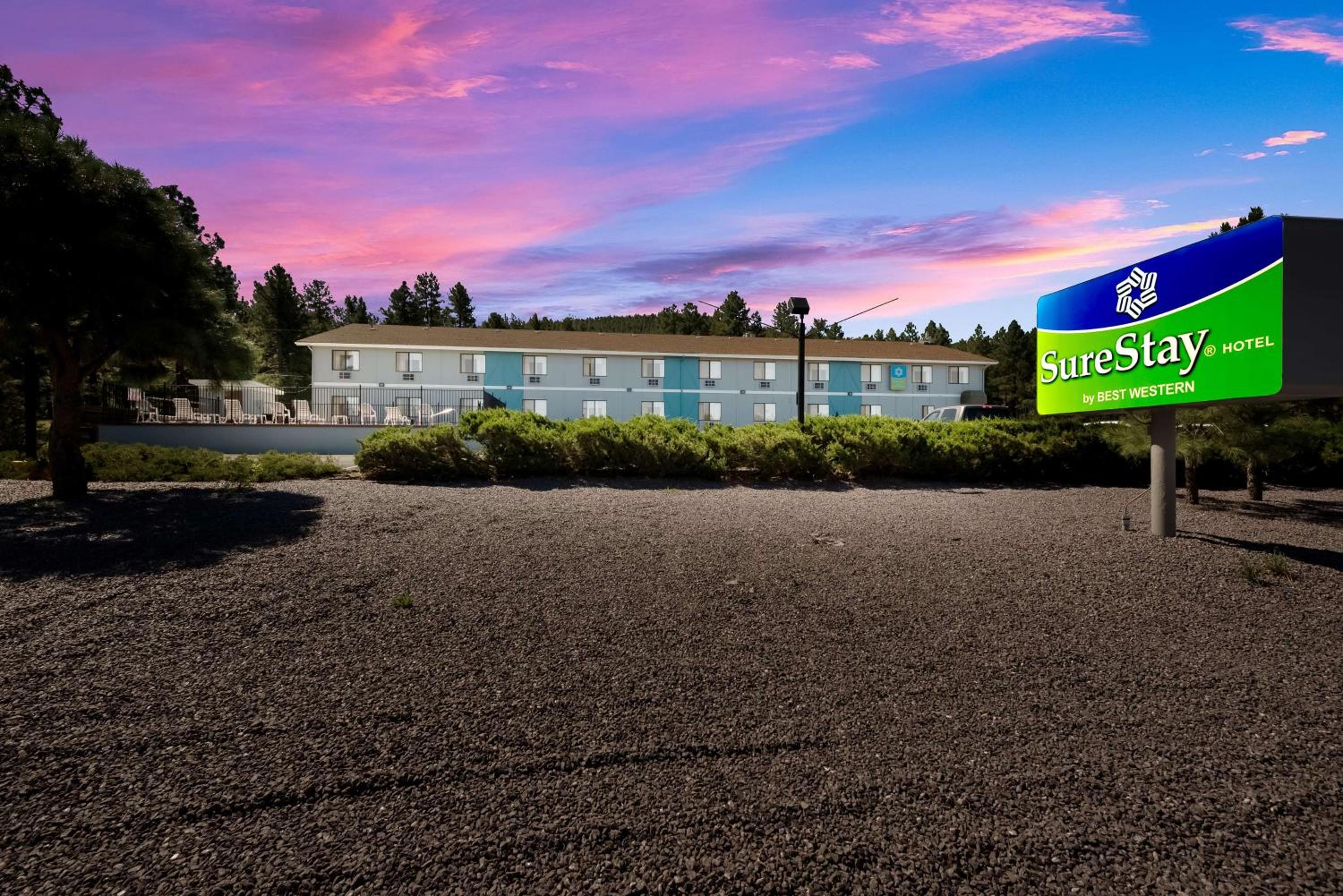 Williams Vacations - SureStay Hotel by Best Western Williams - Grand Canyon - Property Image 1