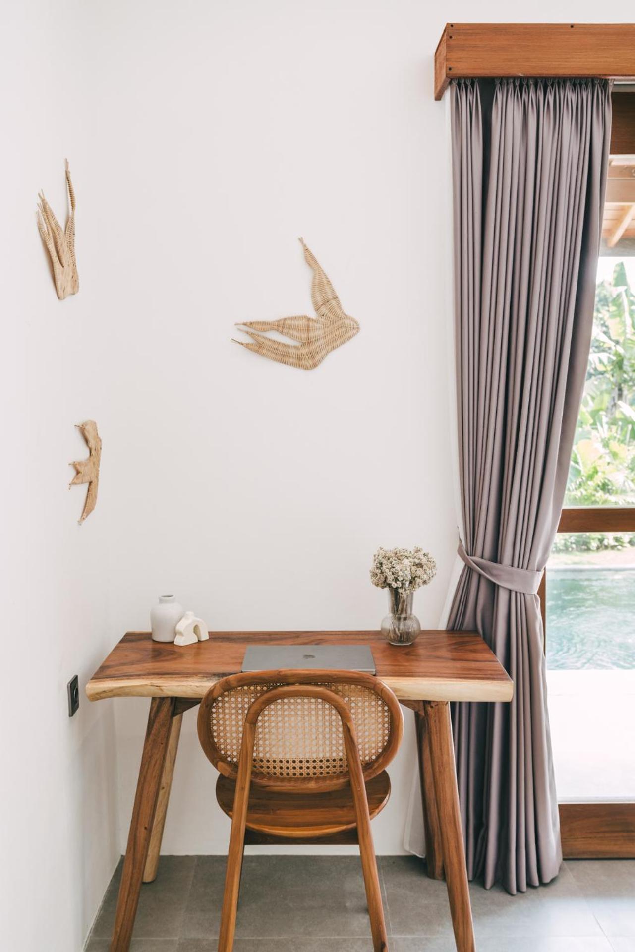 Modern Tropical 3BR villa Seseh, Canggu