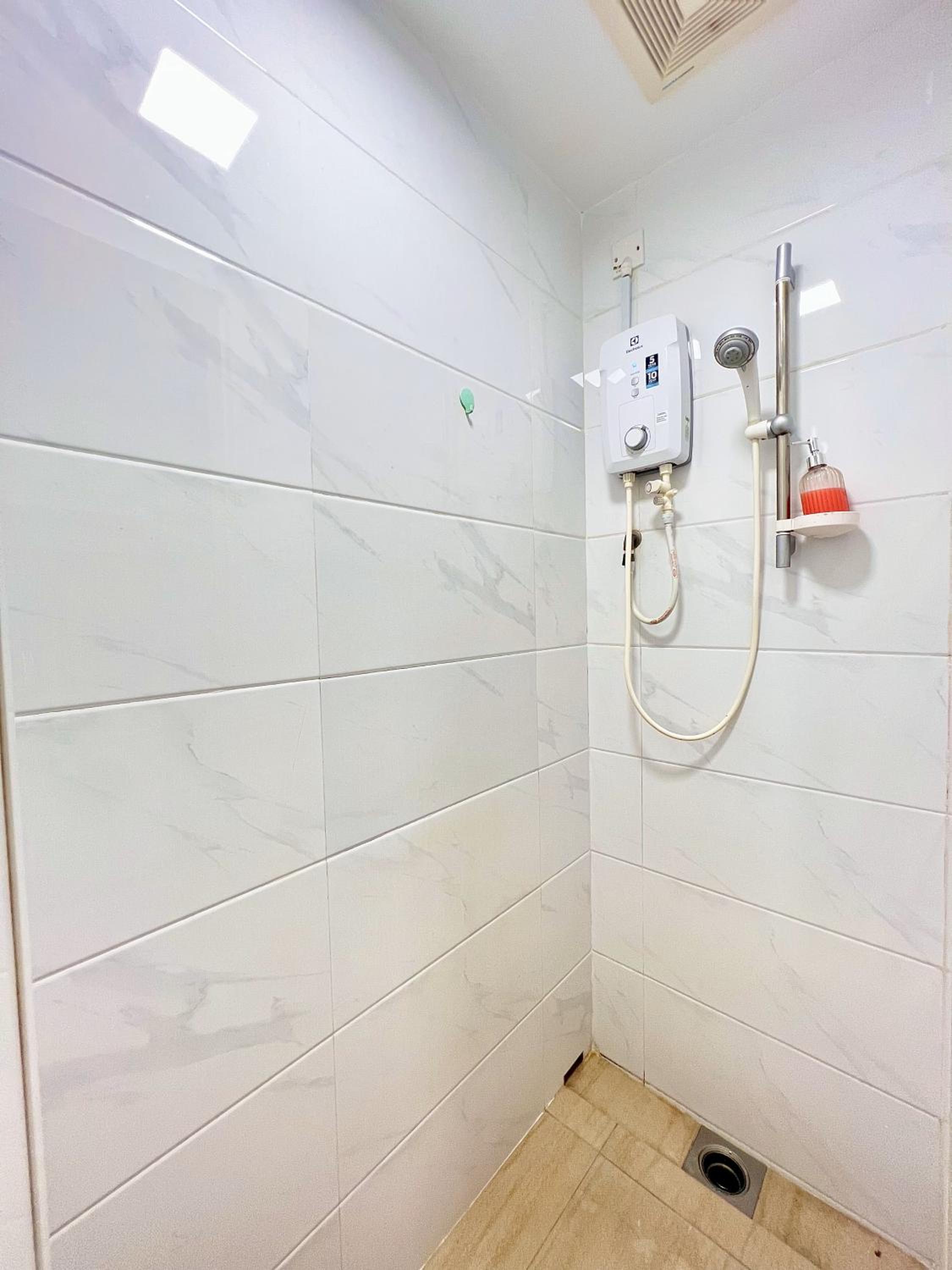 Central Park Tampoi 2 bedroom by Luxecocoo CK